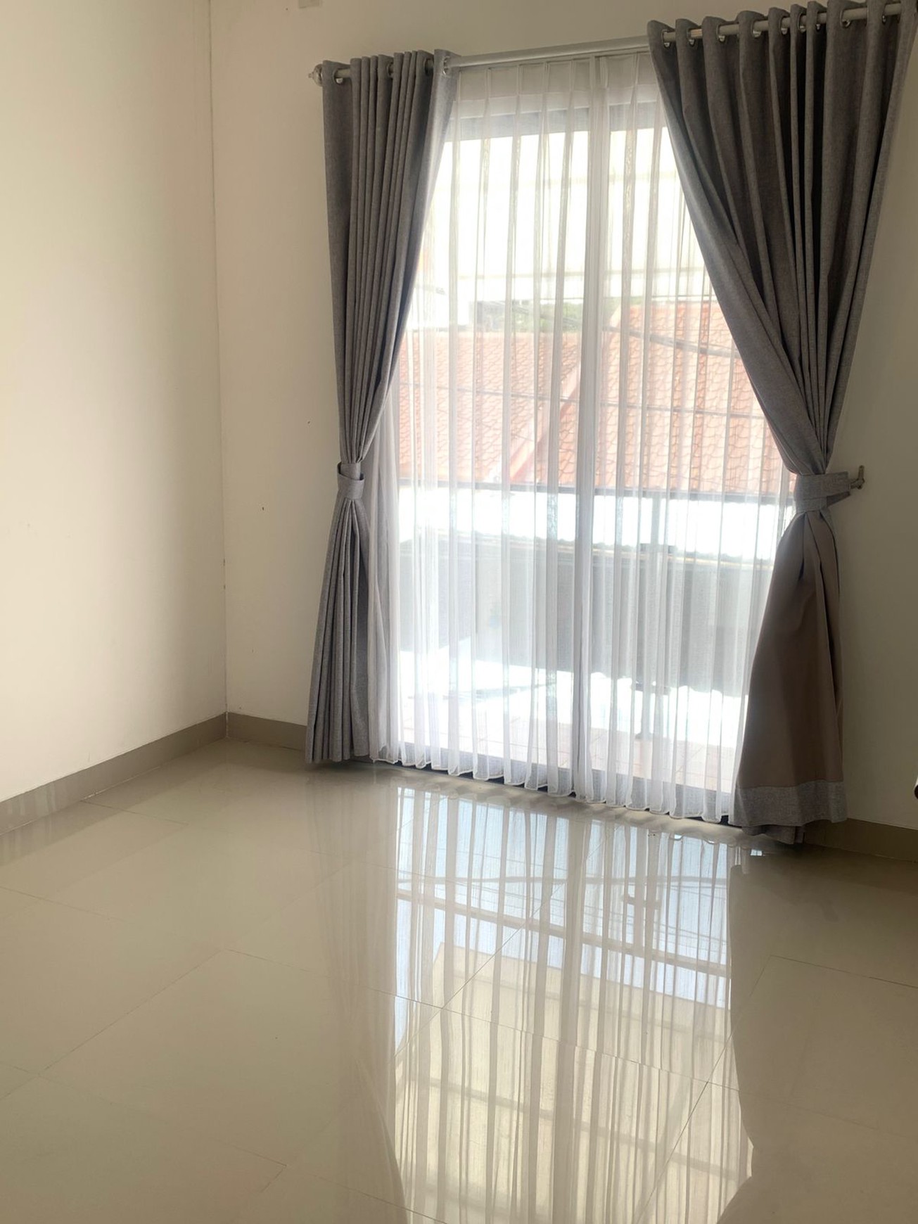 Rumah Bagus Di Perum Nuansa Betawi Cinere Depok Jawa Barat