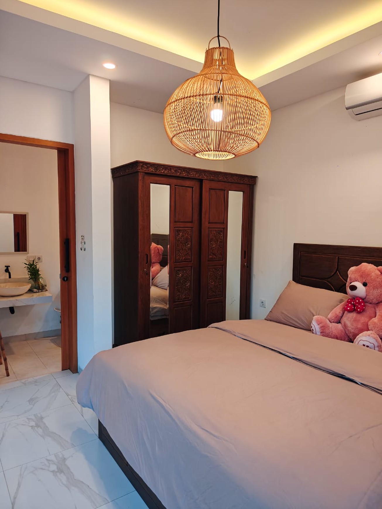 Villa + Pool Disewakan Full Furnished di Jimbaran Bali