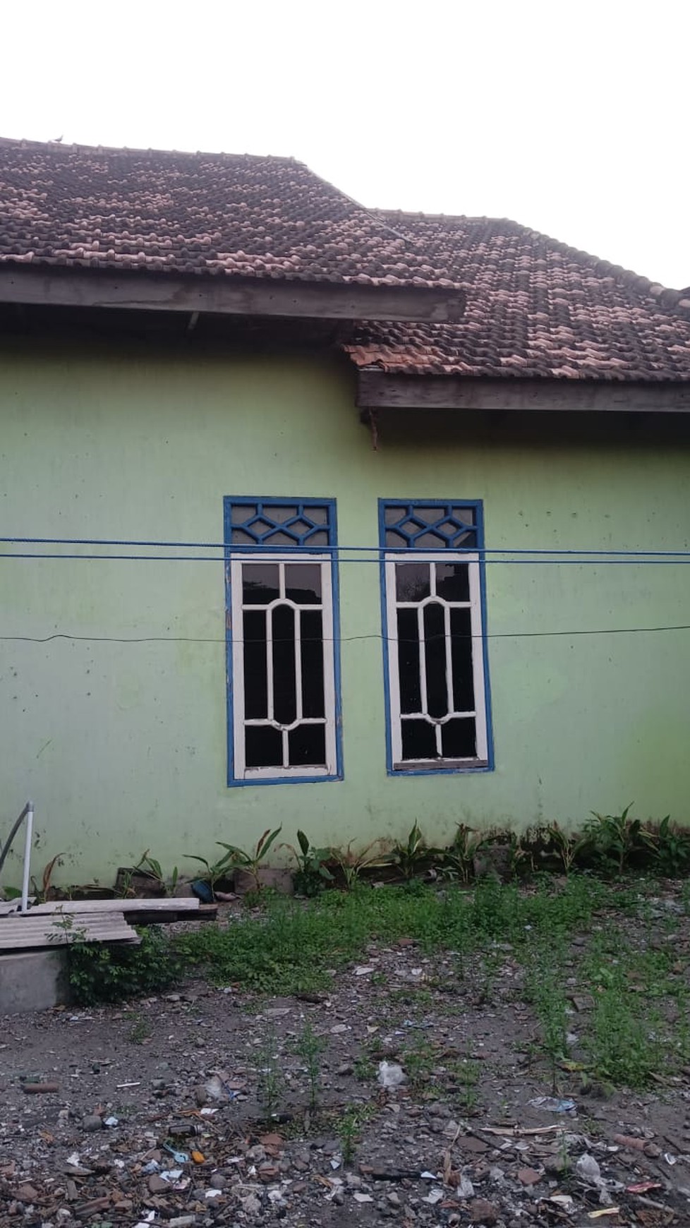 1953 Dijual Rumah MayJend Soemadi Kutorejo Mojokerto 