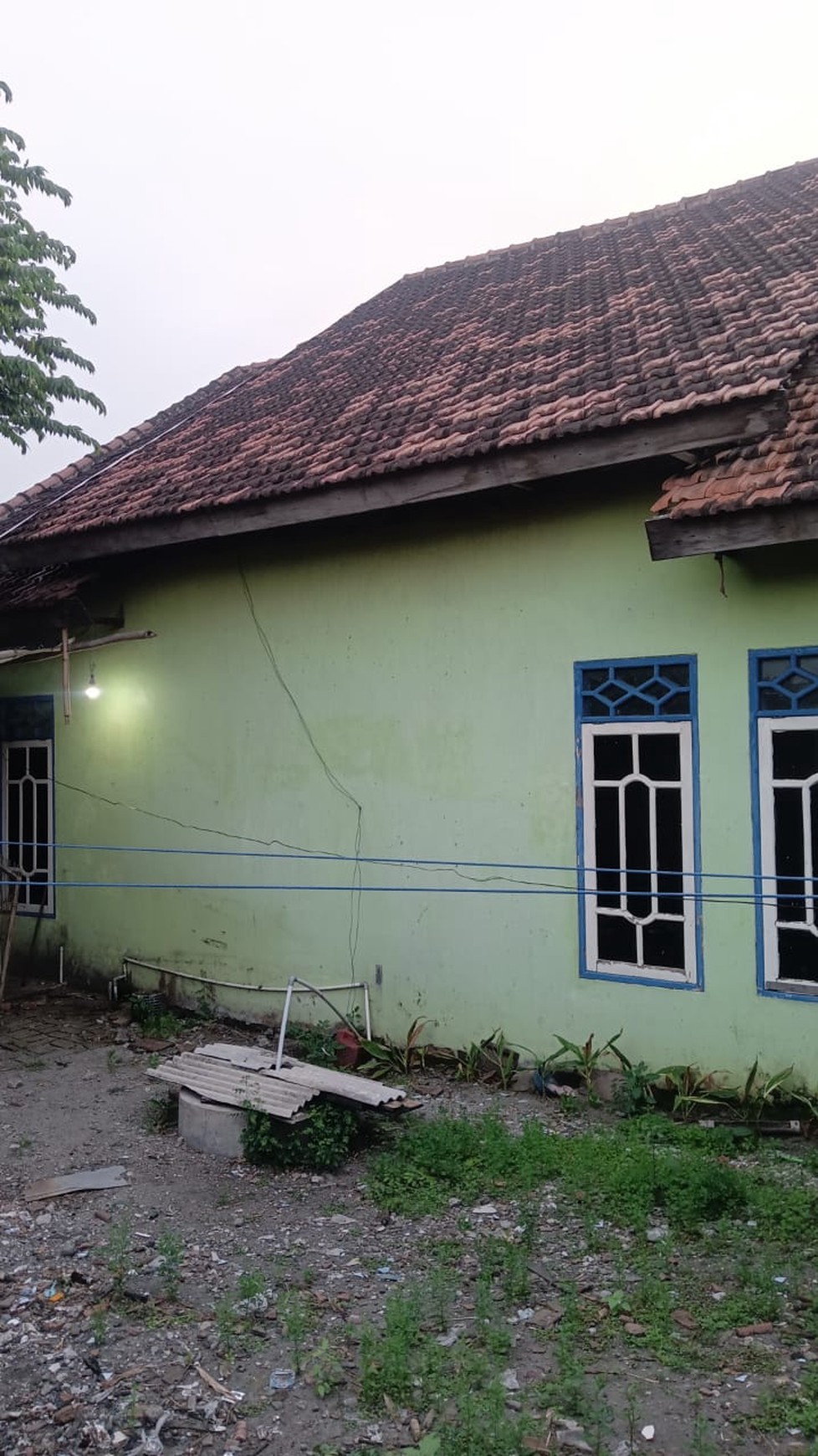 1953 Dijual Rumah MayJend Soemadi Kutorejo Mojokerto 