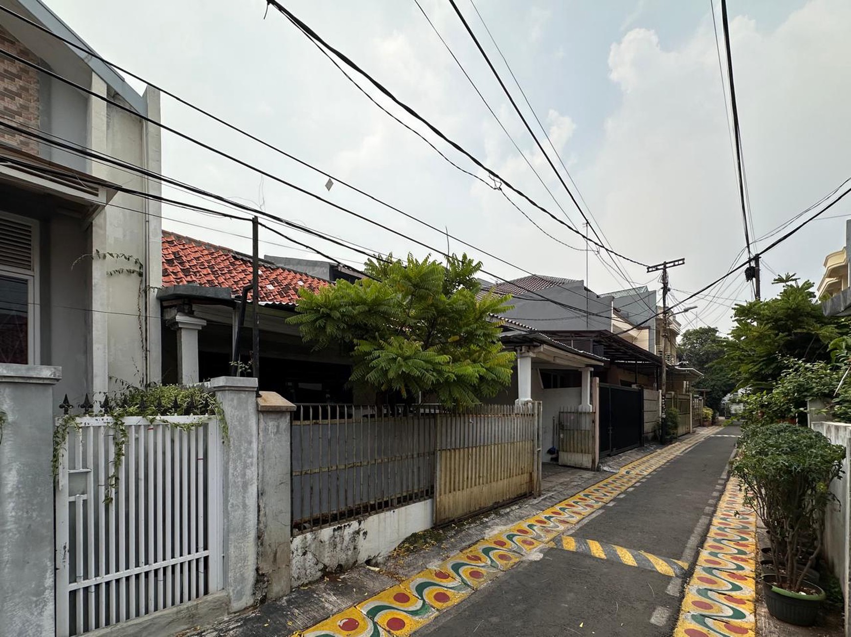 Rumah Meranti, Bungur Senen