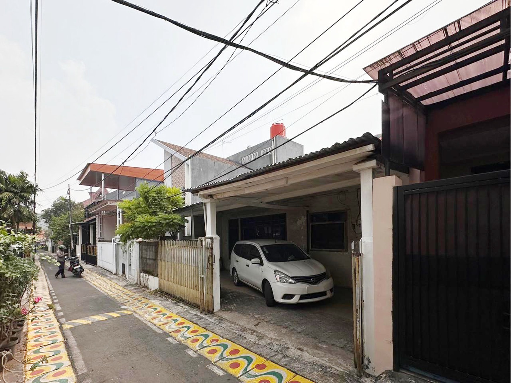 Rumah Meranti, Bungur Senen