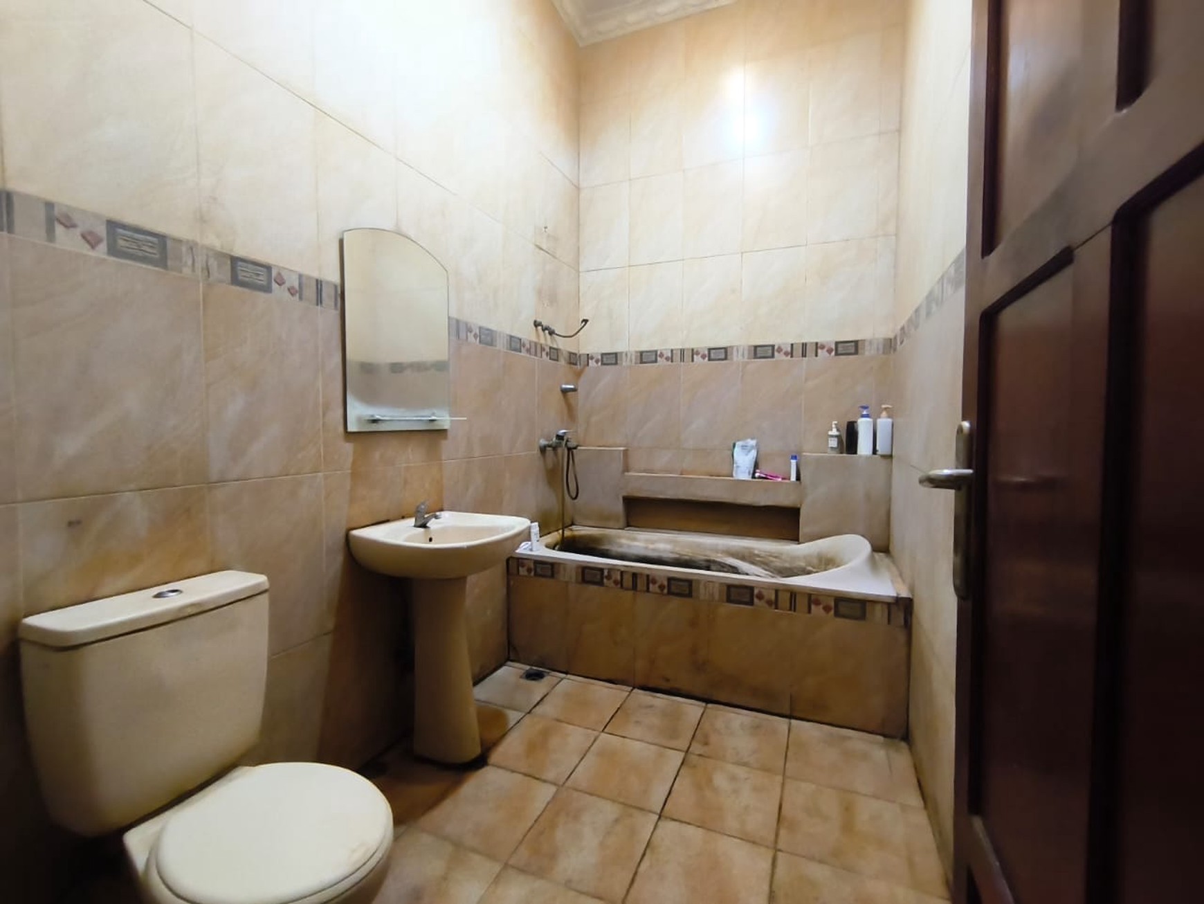 JUAL CEPAT BU Rumah di Buana Indah Dekat Festival City Link Bandung