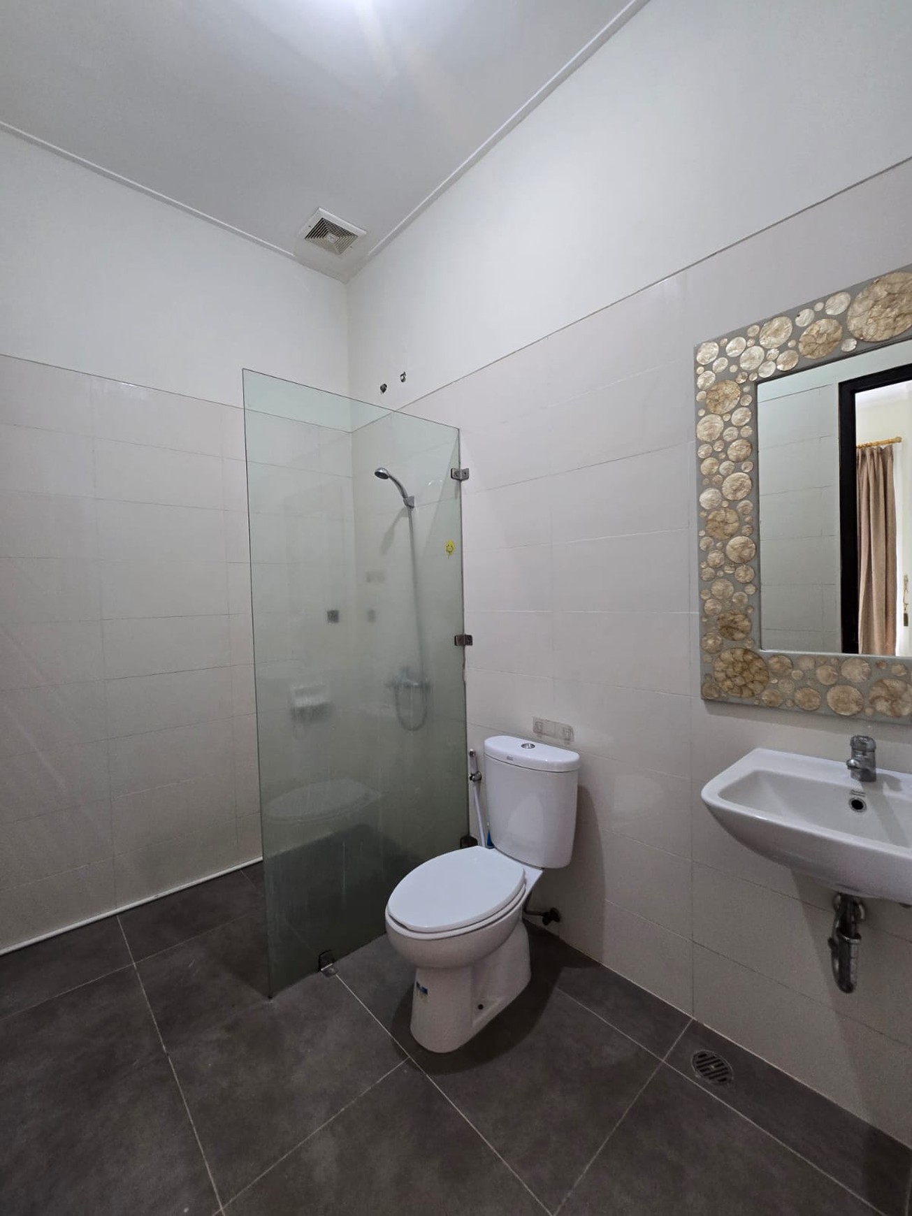 Rumah Bagus Siap Huni dan Asri di Cluster Discovery, Bintaro Jaya Sektor 9