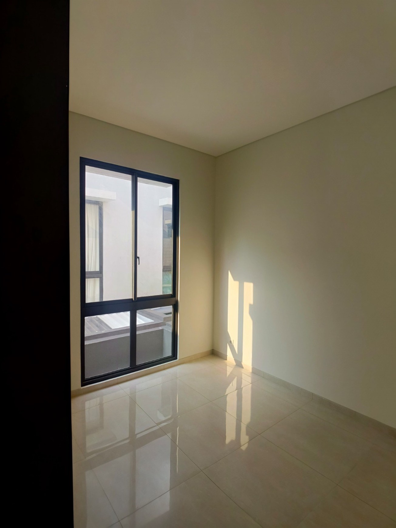 Dijual Cepat Rumah Brand new,dalam cluster di Bintaro Jaya 7