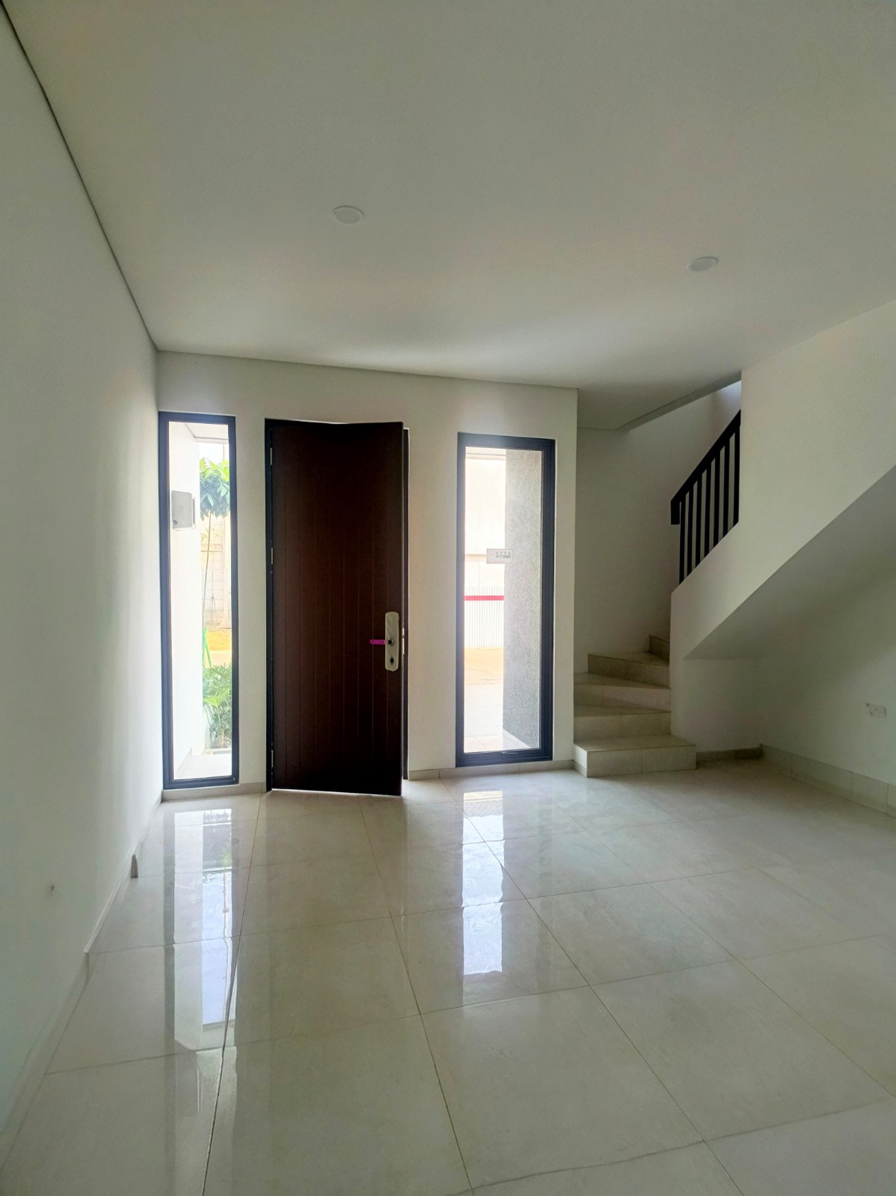Dijual Cepat Rumah Brand new,dalam cluster di Bintaro Jaya 7
