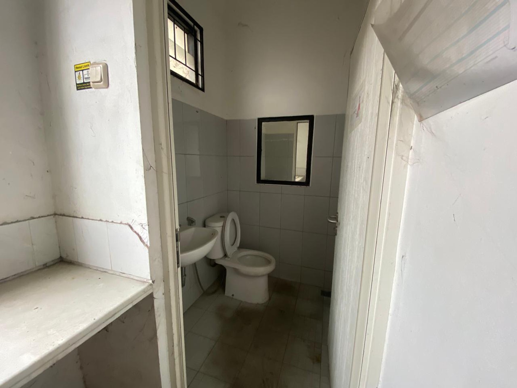 Ruko 4,5 Lantai Lokasi di Bukit Duri Jaksel