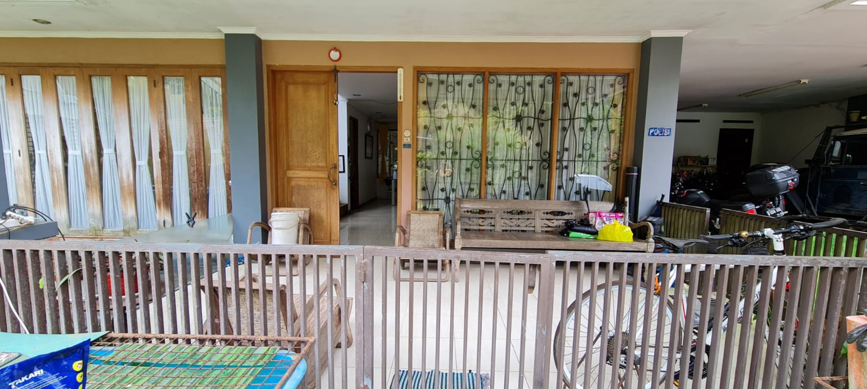 Rumah Hitung Tanah Area Cipete