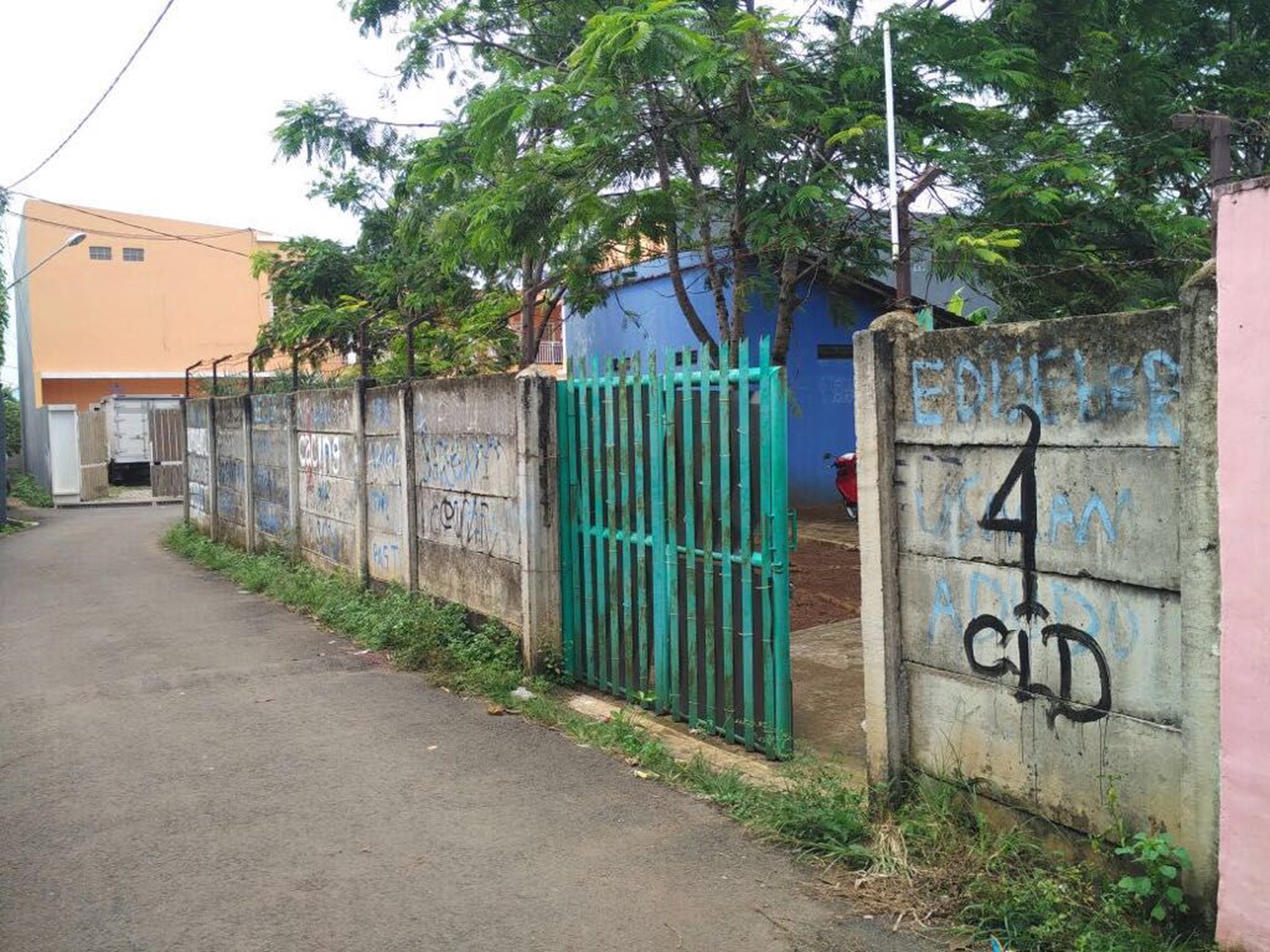 Rumah Hitung Tanah Area Cipete