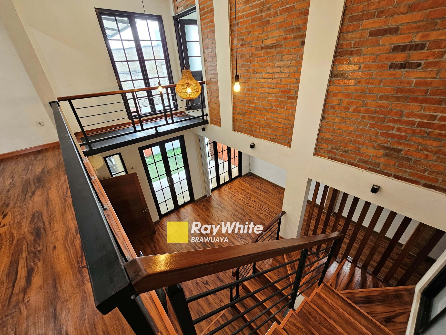 Rumah di Taman Cilandak, Cilandak, Jakarta Selatan, 1 km ke MRT Fatmawati