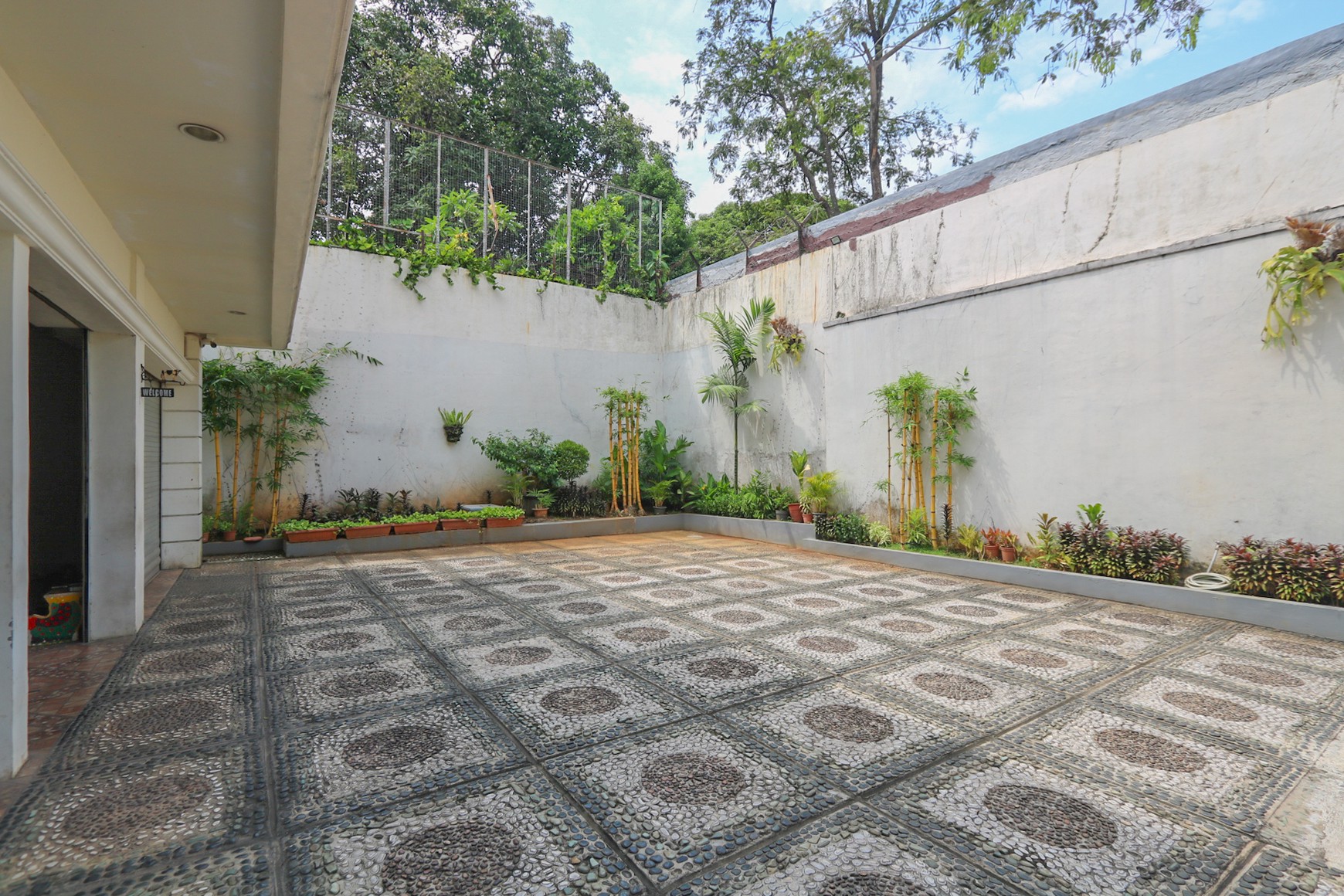 RUMAH MEWAH & LUAS DI KEMANG DEKAT PONDOK INDAH, KEBAYORAN BARU