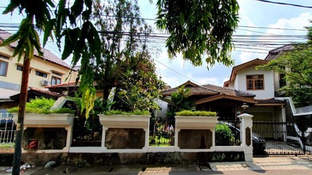 Dijual Rumah Asri Terawat di Kawasan Pejaten Barat, Jakarta Selatan