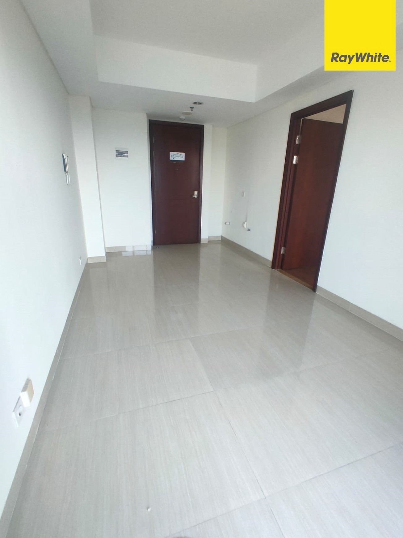 Dijual Apartemen Grand Sungkono Lagoon Venetian Surabaya