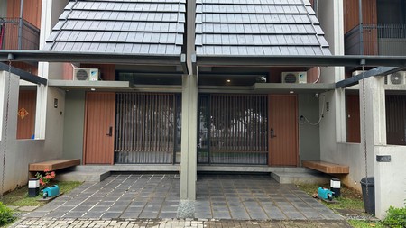 Rumah Siap Huni di FGleek Houz BSD dekat Mall dan Tol