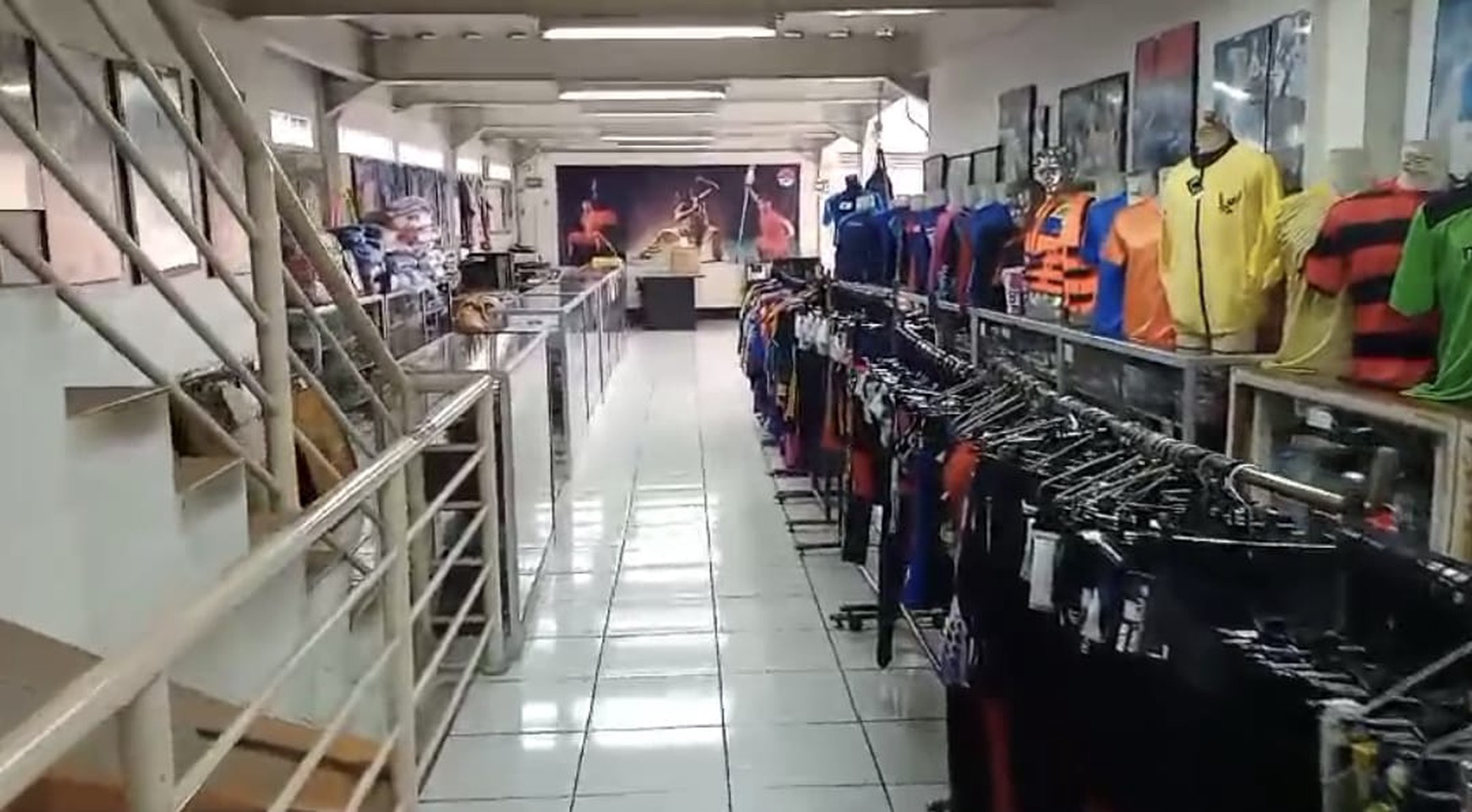 Ruang Usaha di Tengah Kota Mainroad Kejaksaan