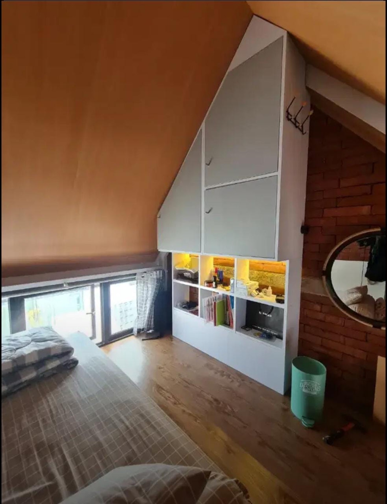 Rumah Minimalis Furnish Siap Huni di Delatinos BSD Dekat Tol