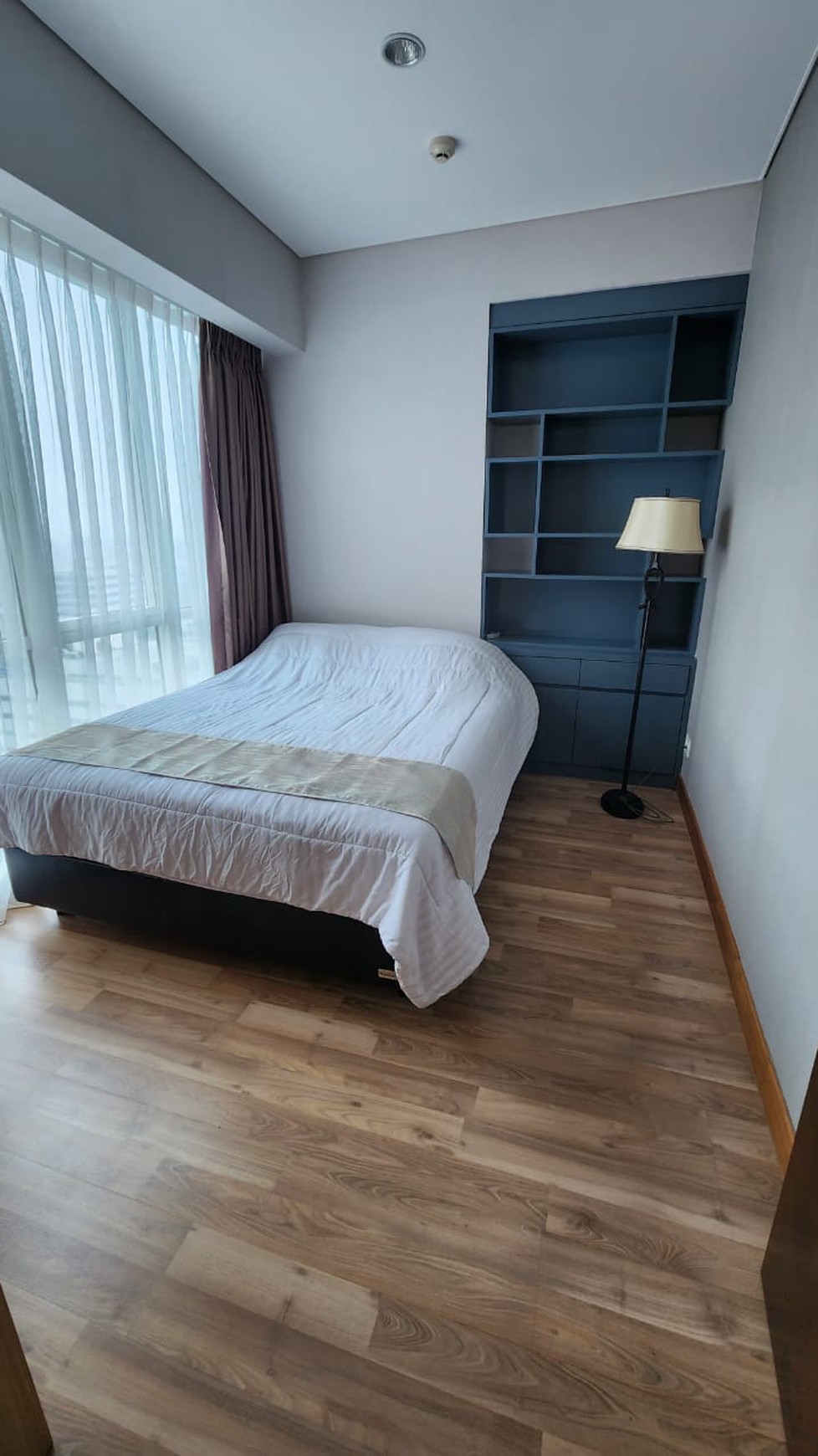 Disewakan Apartemen Setiabudi Sky Garden - Full Furnished, 3 Kamar, Luas 155 m², Unit Sangat Terawat dan Nyaman