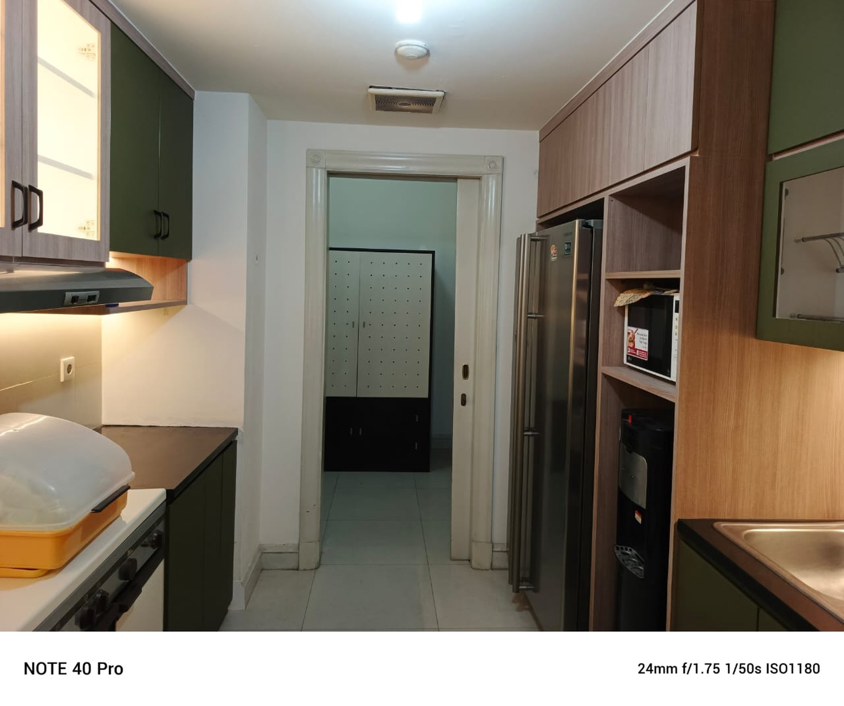 Disewakan dan Dijual Apartemen Mewah Fully Furnished dengan City View di Lokasi Premium Jakarta Pusat