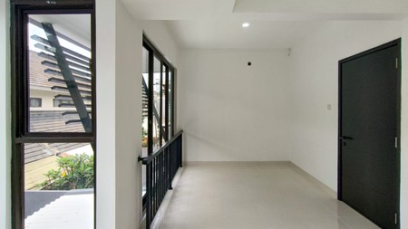 Dijual Cepat rumah 2 lantai,dalam cluster di Bintaro Jaya 9.