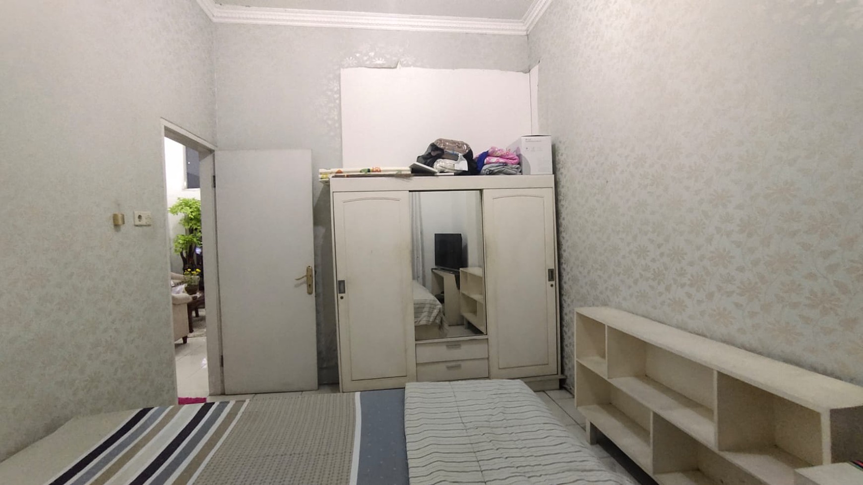 Rumah Minimalis Sangat Terawat Siap Huni Di Dukuh Zambrud Bekasi