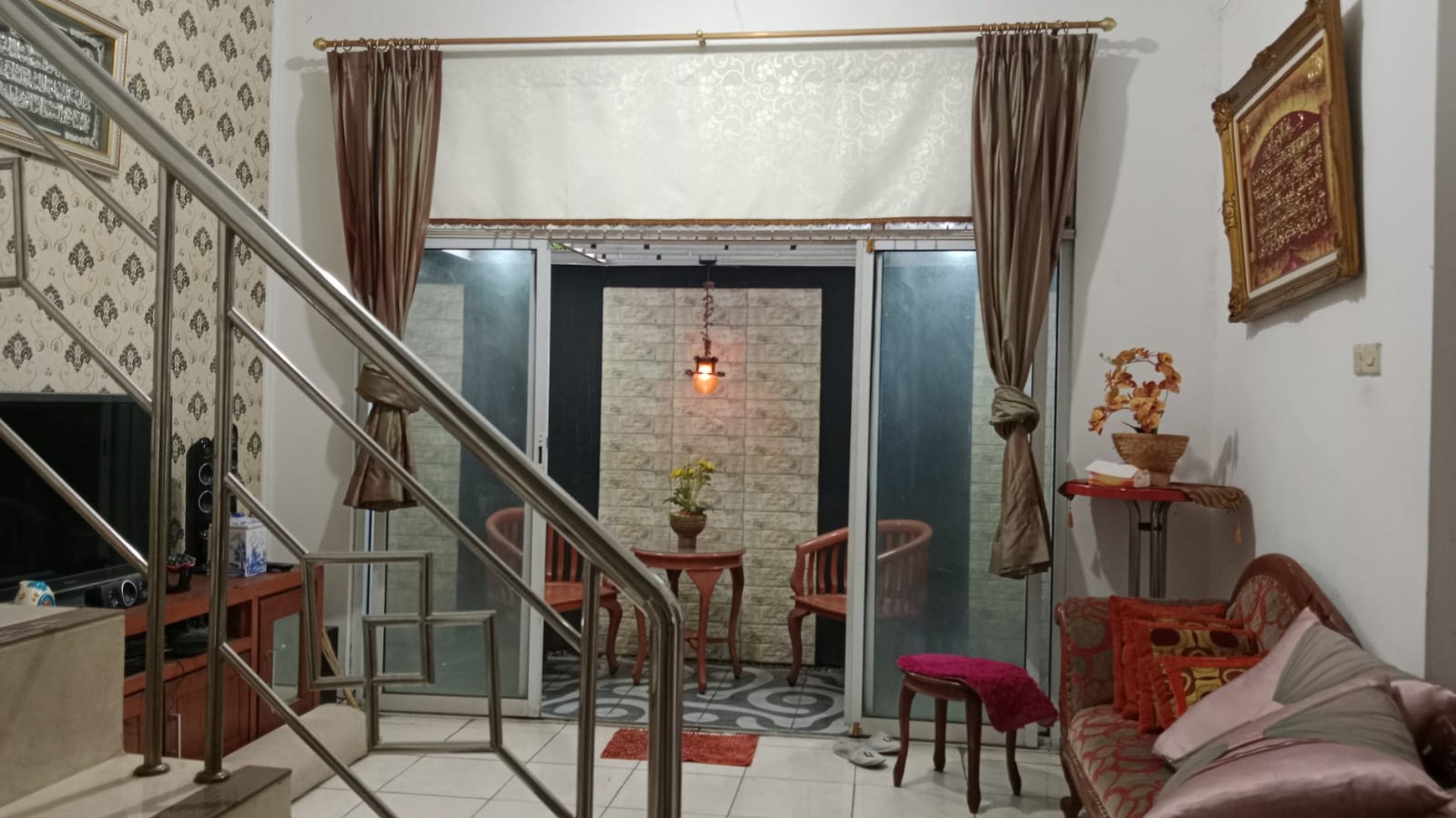 Rumah Minimalis Sangat Terawat Siap Huni Di Dukuh Zambrud Bekasi