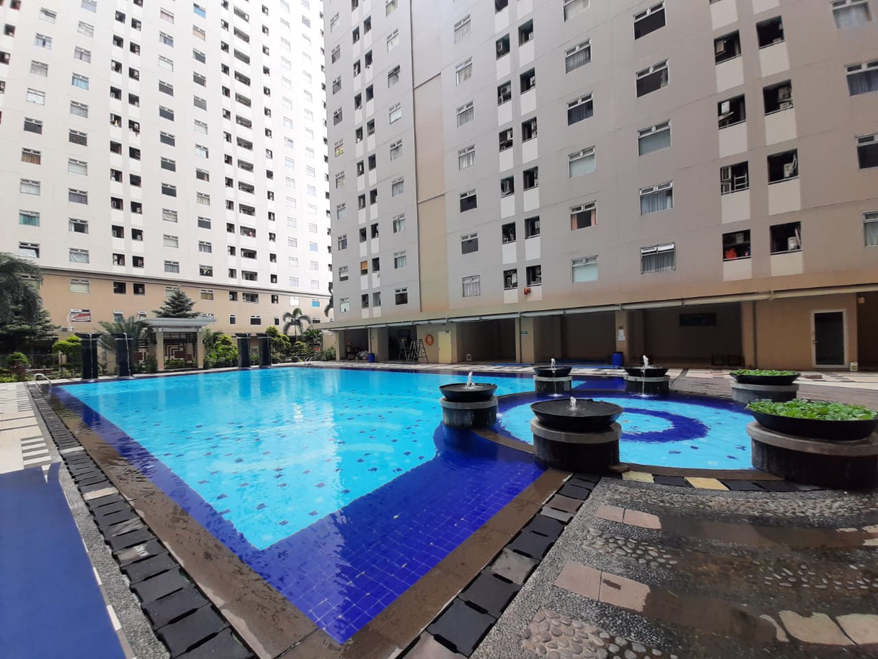 Apartement Gading Nias Balcony View Kolam Renang Di Kelapa Gading