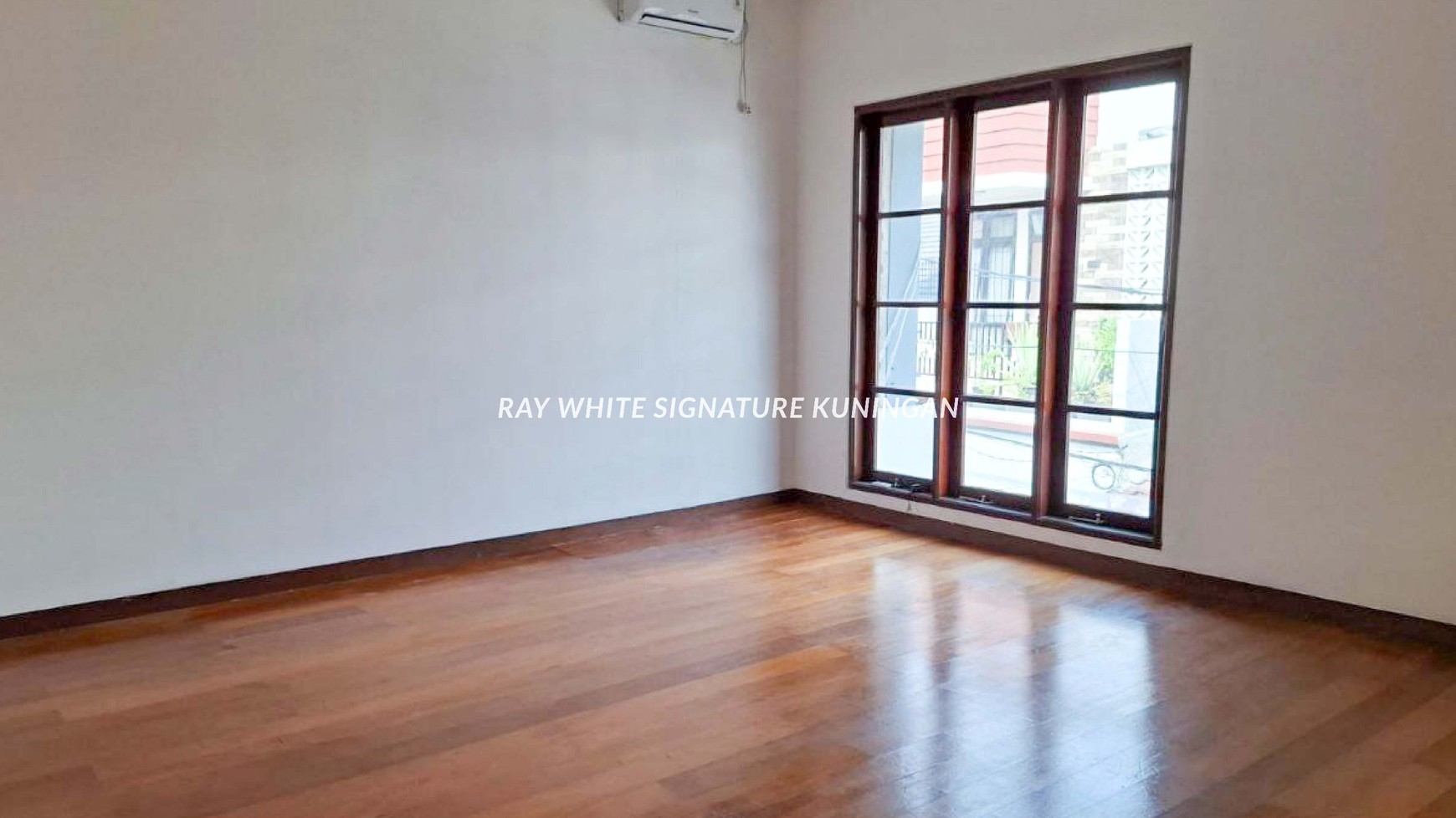Dijual Rumah Siap Huni 2.5 Lantai di Tebet Barat VI