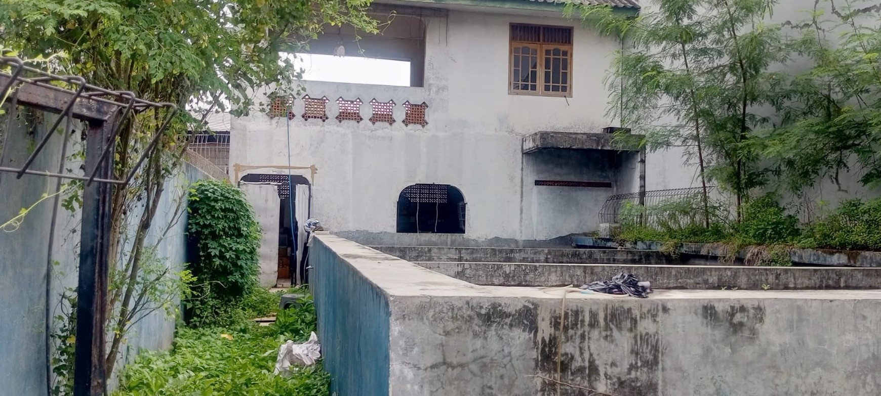 Rumah Ikan Pemancingan Murah Strategis Bebas Banjir Di Jaka Setia Galaxy