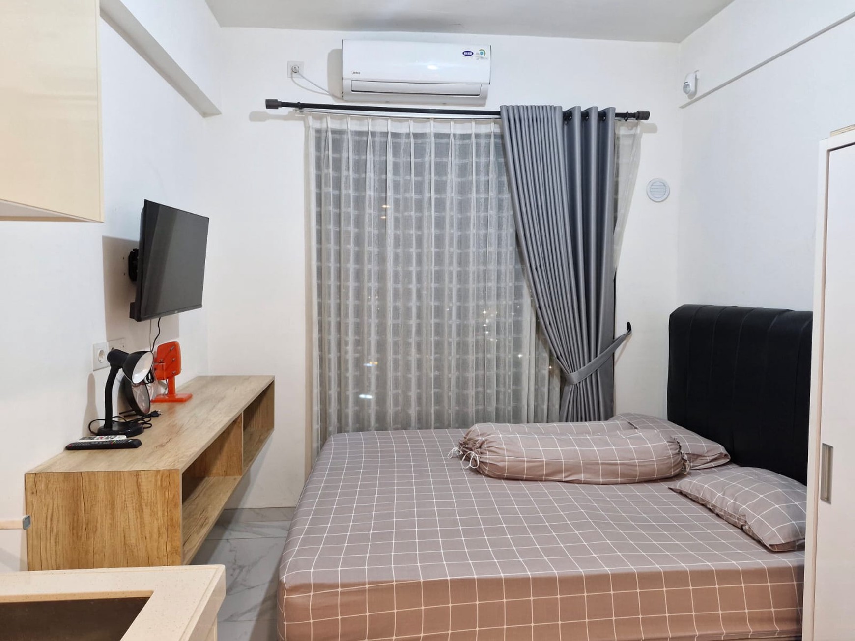 Jual Rugi di Bawah Harga Beli, Apartemen Sky House BSD Studio Furnished, Siap Huni