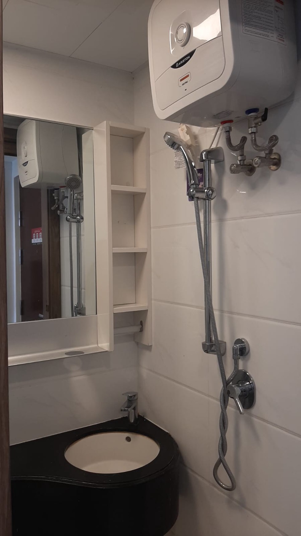 Jual Rugi di Bawah Harga Beli, Apartemen Sky House BSD Studio Furnished, Siap Huni