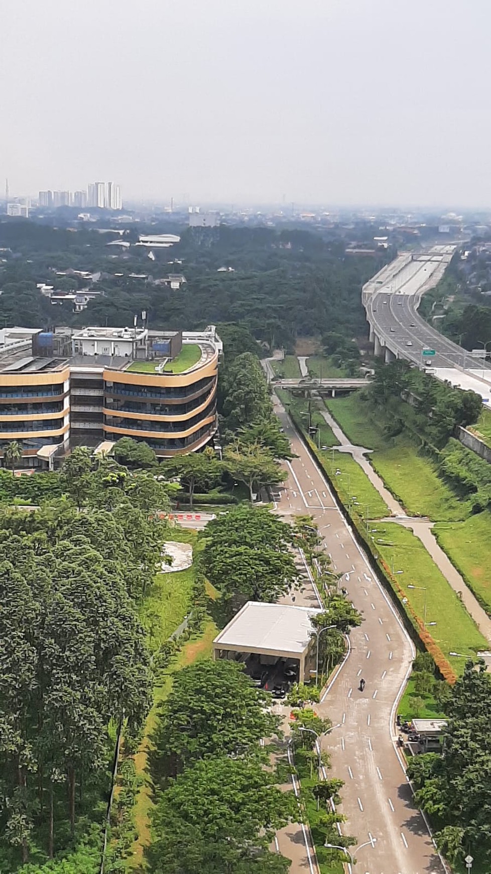 Jual Rugi di Bawah Harga Beli, Apartemen Sky House BSD Studio Furnished, Siap Huni