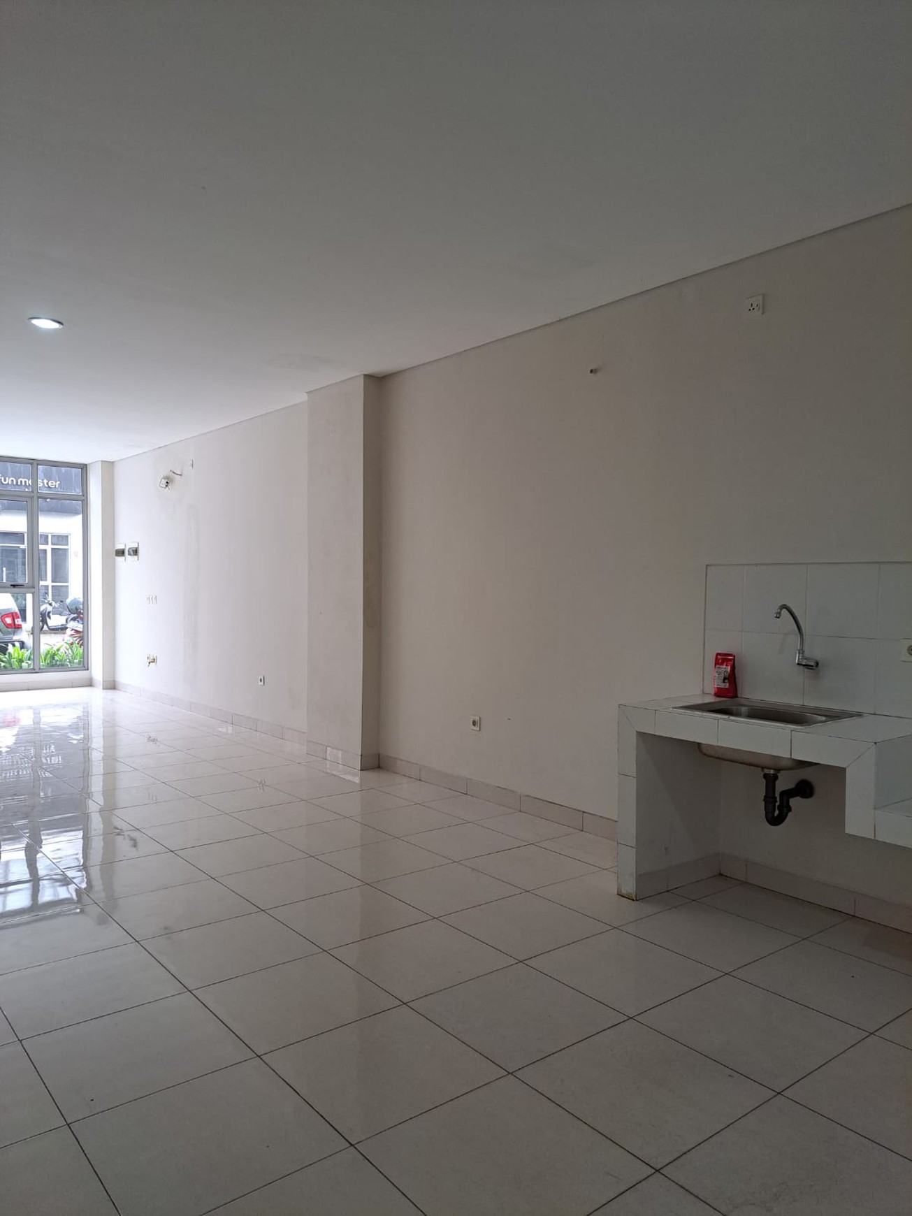 MURAH JARANG ADA Ruko 3 lantai 2 muka di Piazza MOZIA LOOP BSD City Tangerang