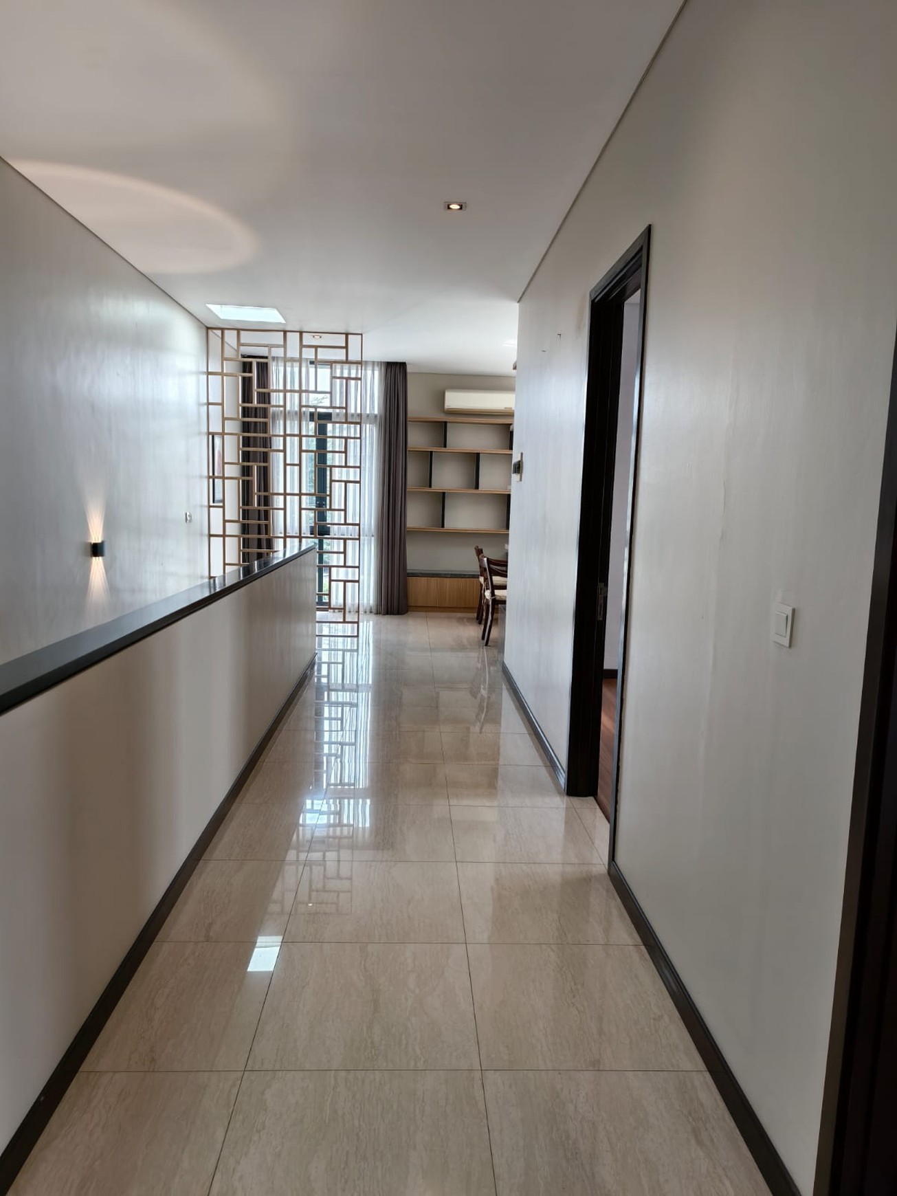 Istimewa. Rumah mewah Nava Park Lancewood BSD, ada pool.. 