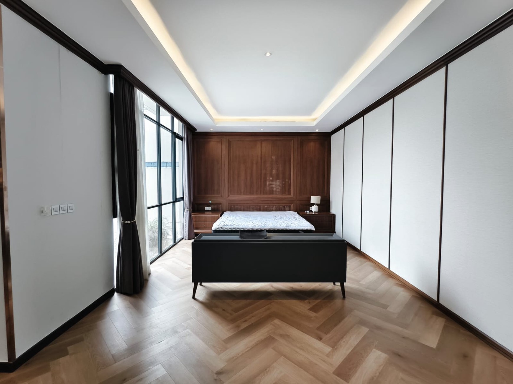 Istimewa. Rumah mewah Nava Park Lancewood BSD, ada pool.. 