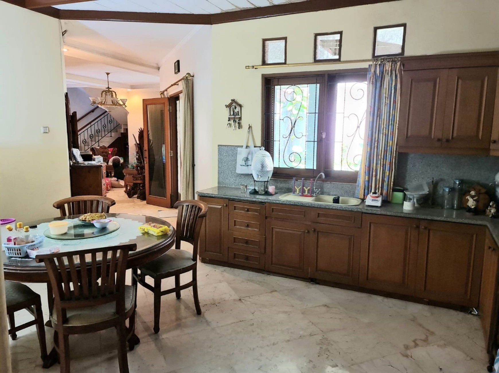 Dijual rumah di town house lenteng agung, jakarta selatan