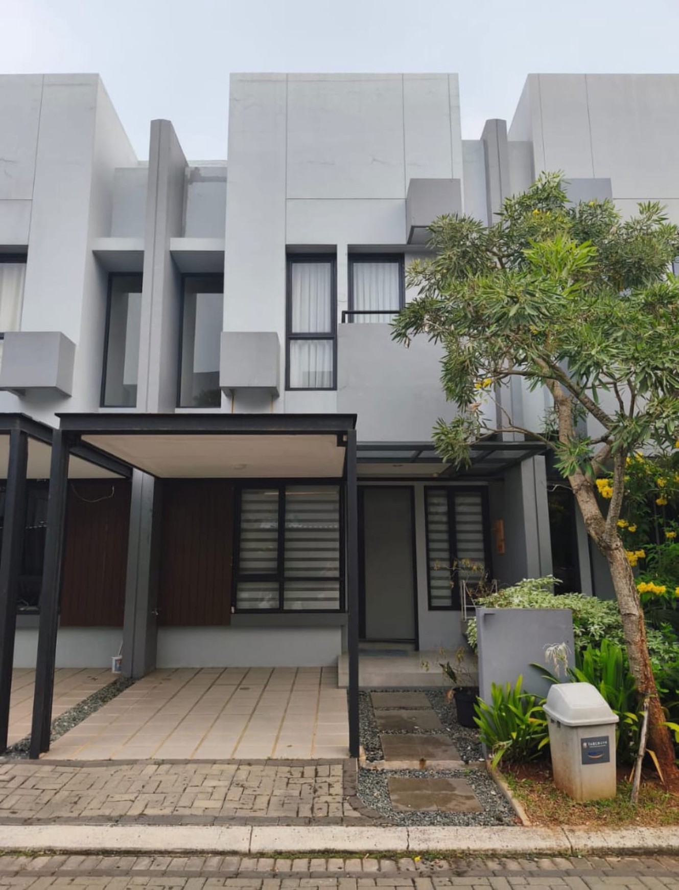 Rumah Sewa Full Furnished di BSD Baru