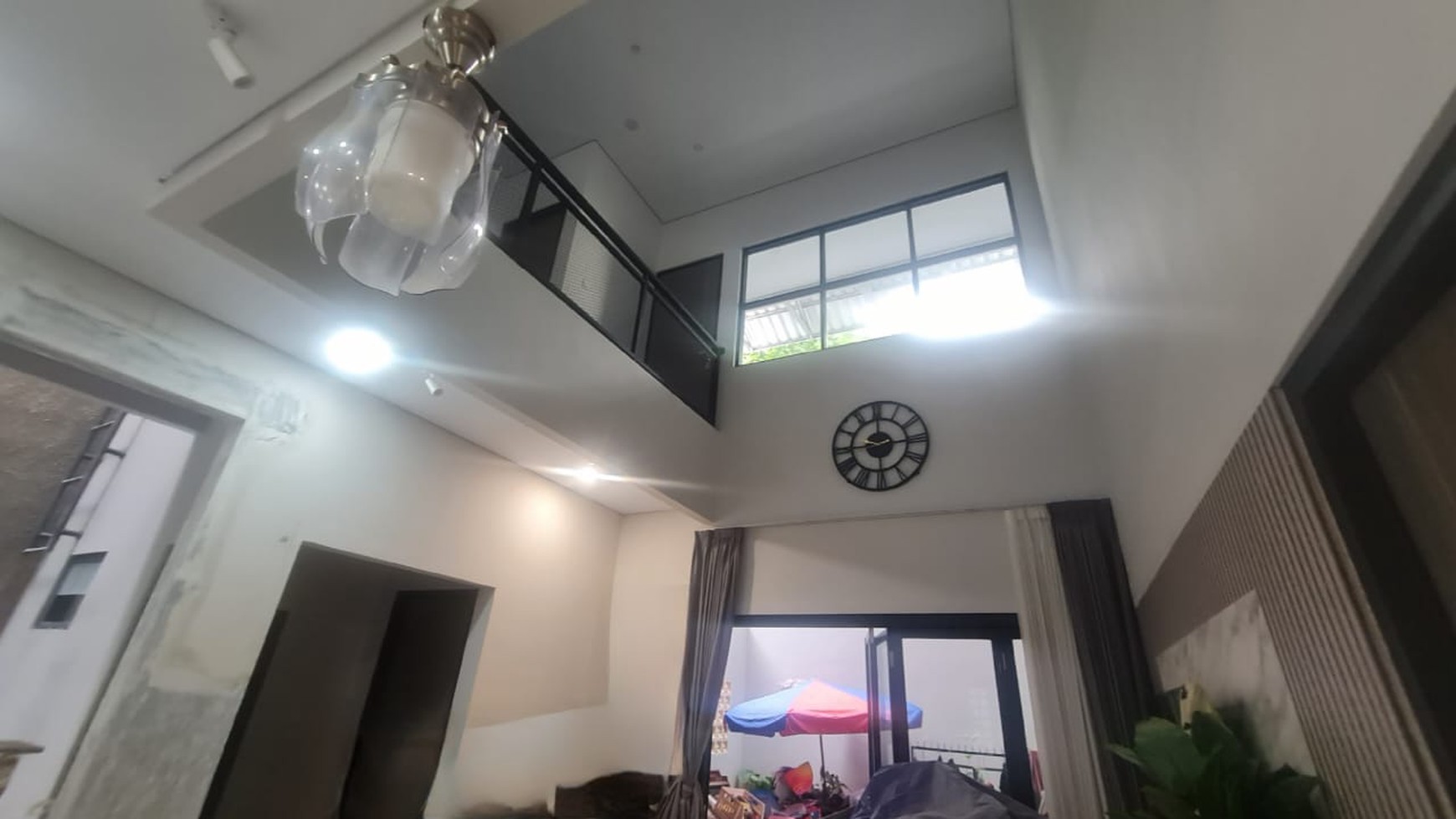 Rumah Tinggal 2 Lantai di Menteng Dalam Jaksel