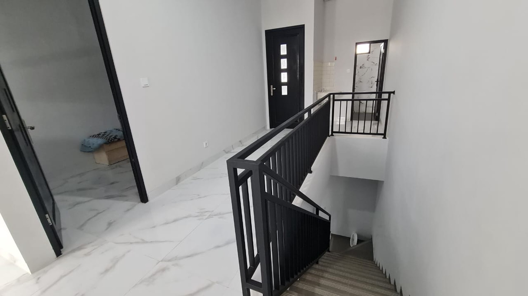 Rumah Tinggal 2 Lantai di Menteng Dalam Jaksel