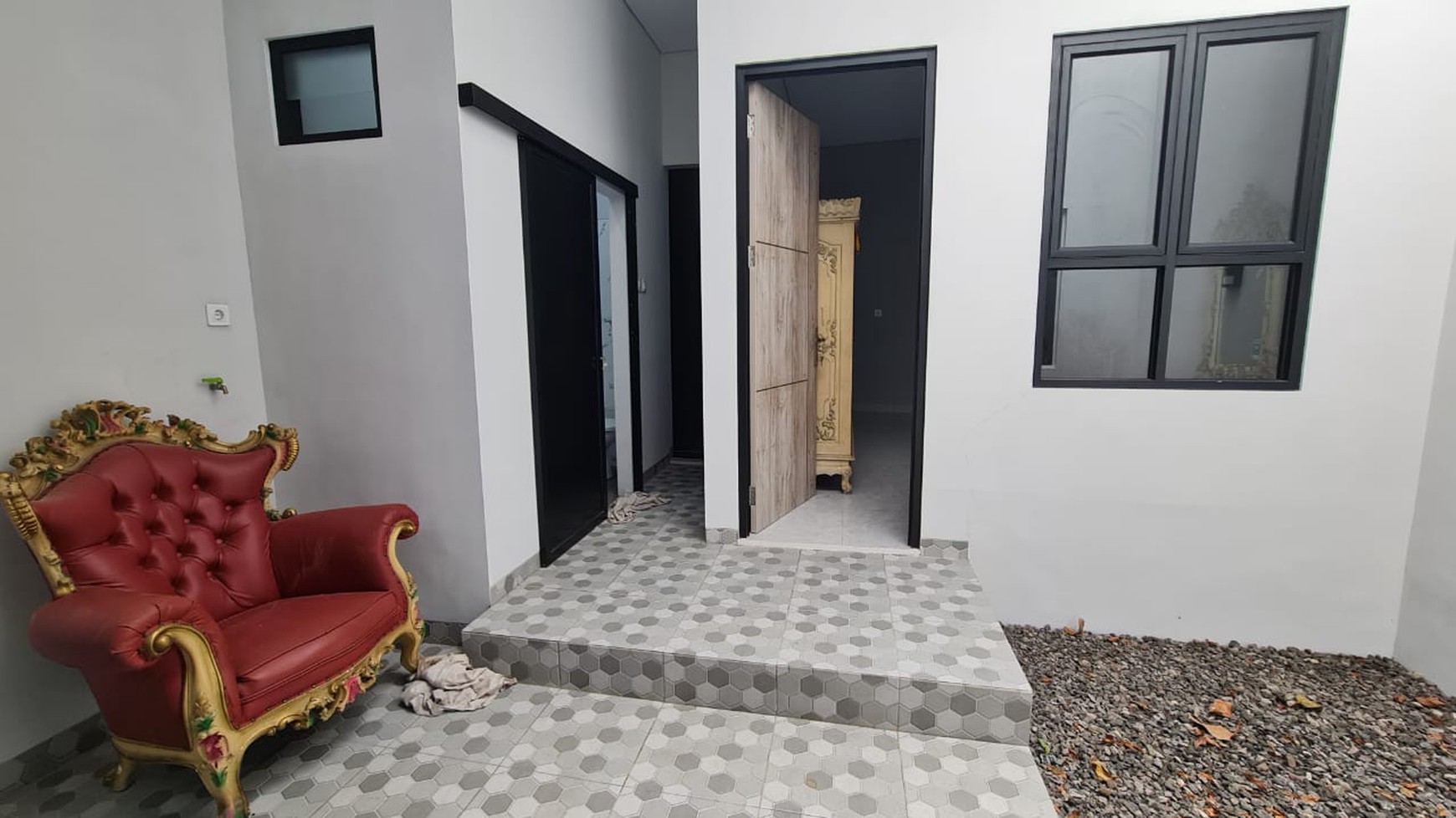 Rumah Tinggal 2 Lantai di Menteng Dalam Jaksel