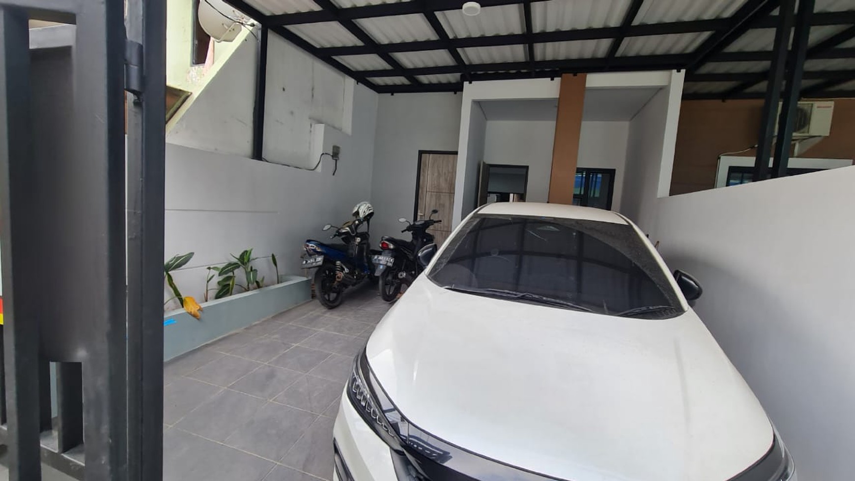 Rumah Tinggal 2 Lantai di Menteng Dalam Jaksel