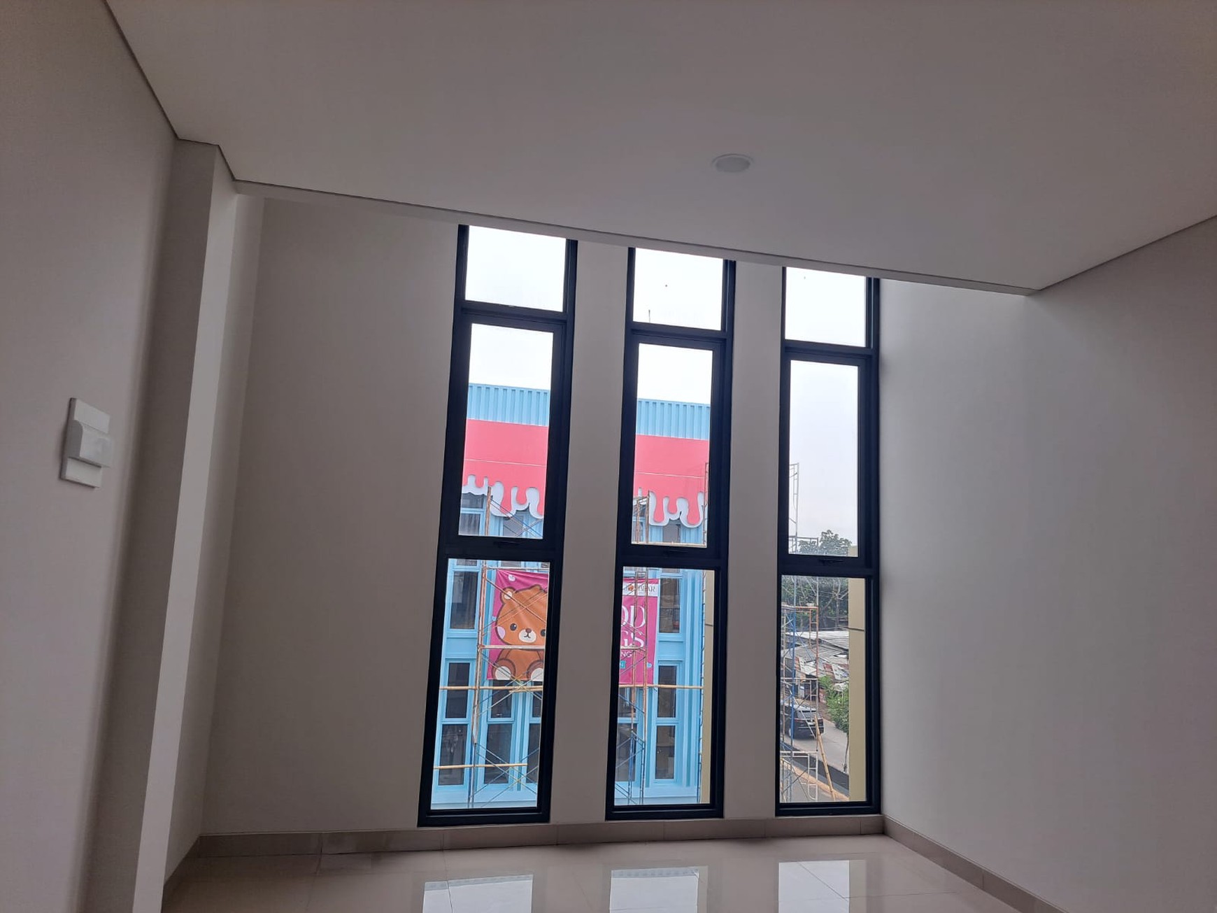 Ruko 2.5 Lantai Madison Down Town Kota Wisata