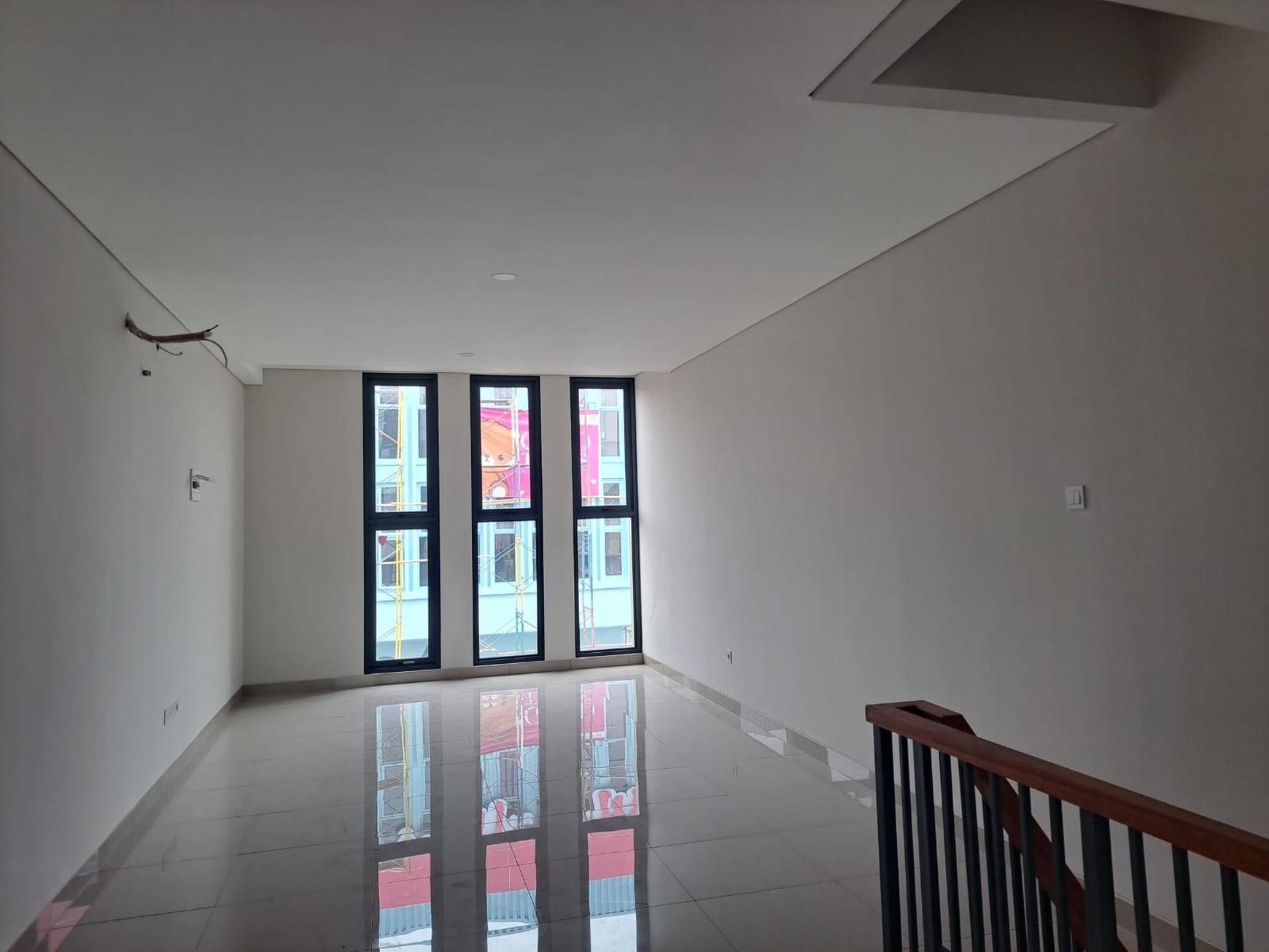 Ruko 2.5 Lantai Madison Down Town Kota Wisata