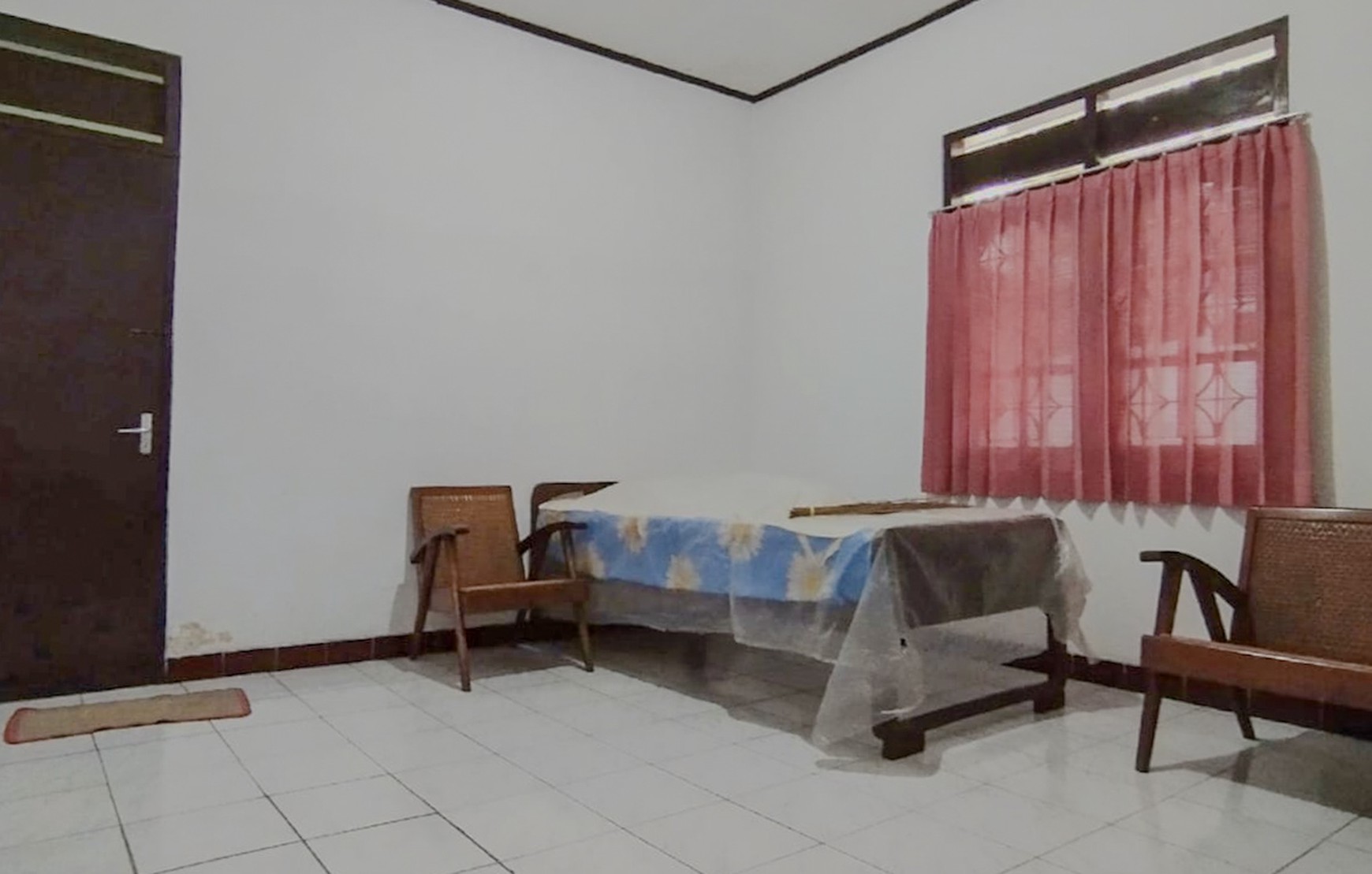 RUMAH HOMEY DEKAT TAWANGMANGU, AKSES MUDAH DARI GONDANGREJO, SOLO