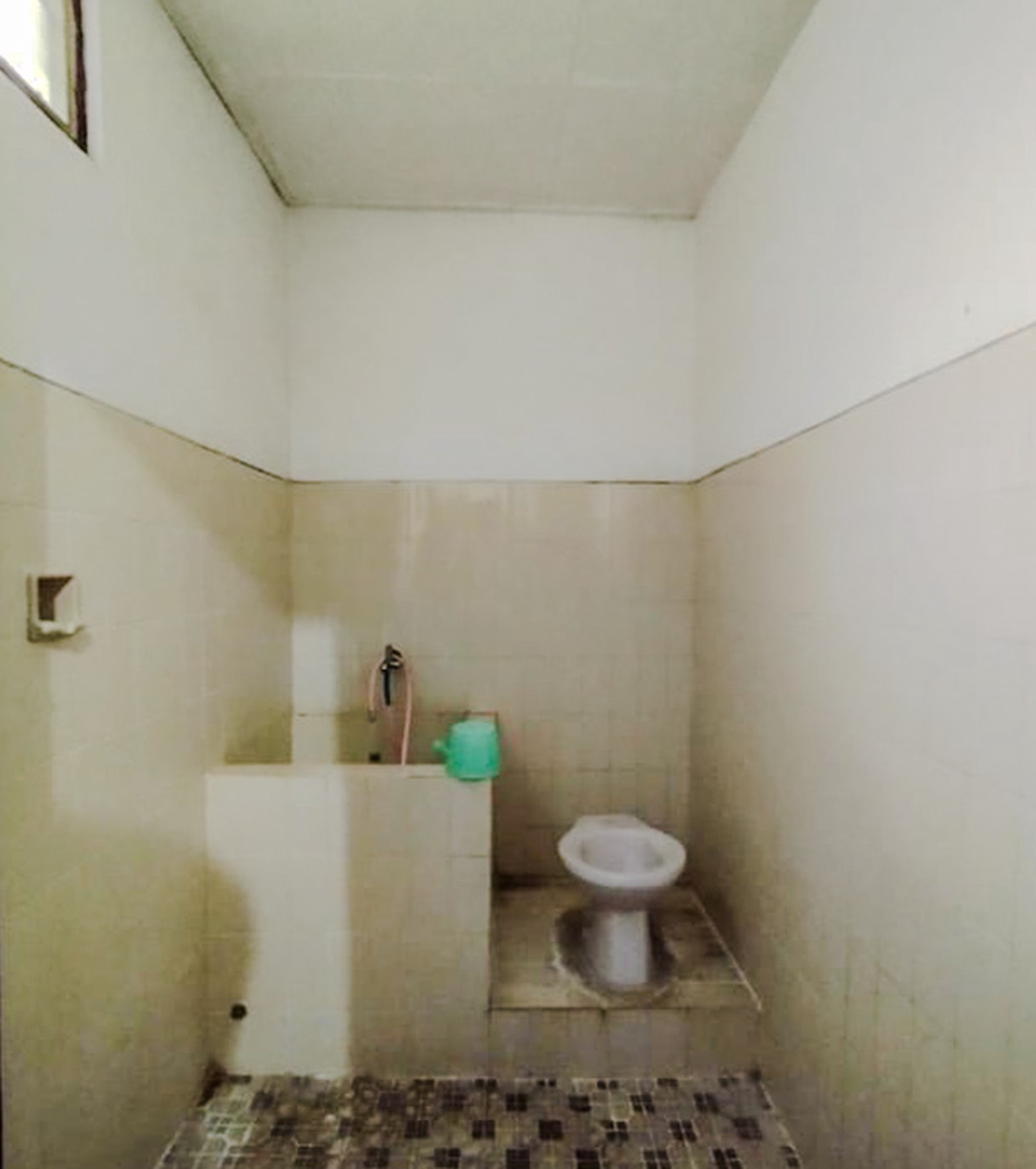 RUMAH HOMEY DEKAT TAWANGMANGU, AKSES MUDAH DARI GONDANGREJO, SOLO