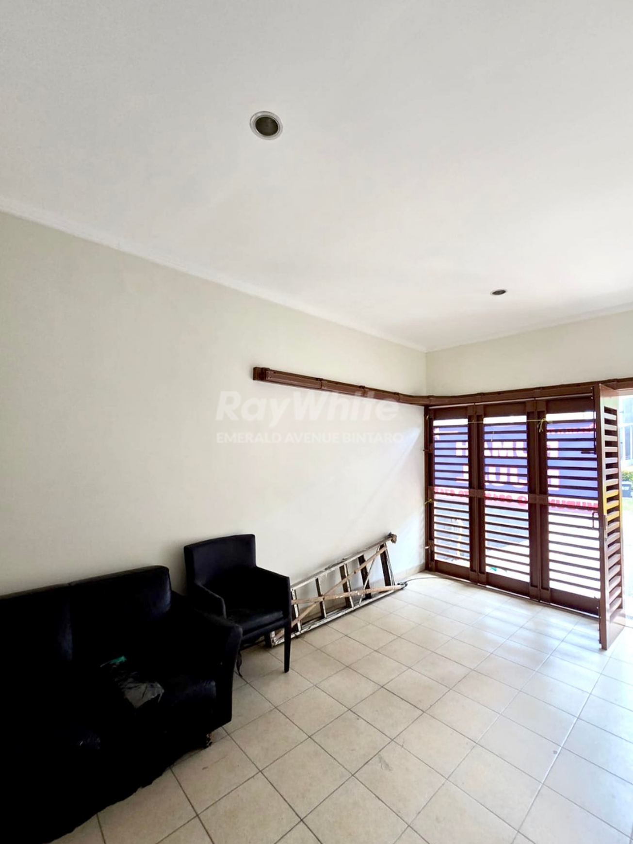 Rumah 2 Lantai 4KT di District Discovery Terra Bintaro Jaya Dekat Sekolah Internasional