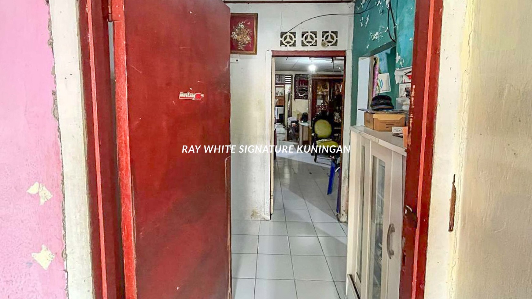 Rumah Bangunan Lama Lokasi Premium di Jl. Karbela II, Setiabudi