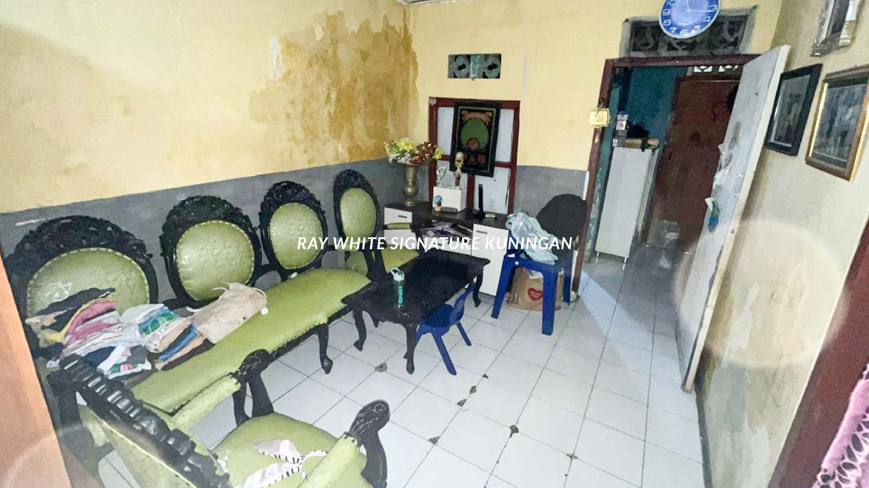Rumah Bangunan Lama Lokasi Premium di Jl. Karbela II, Setiabudi