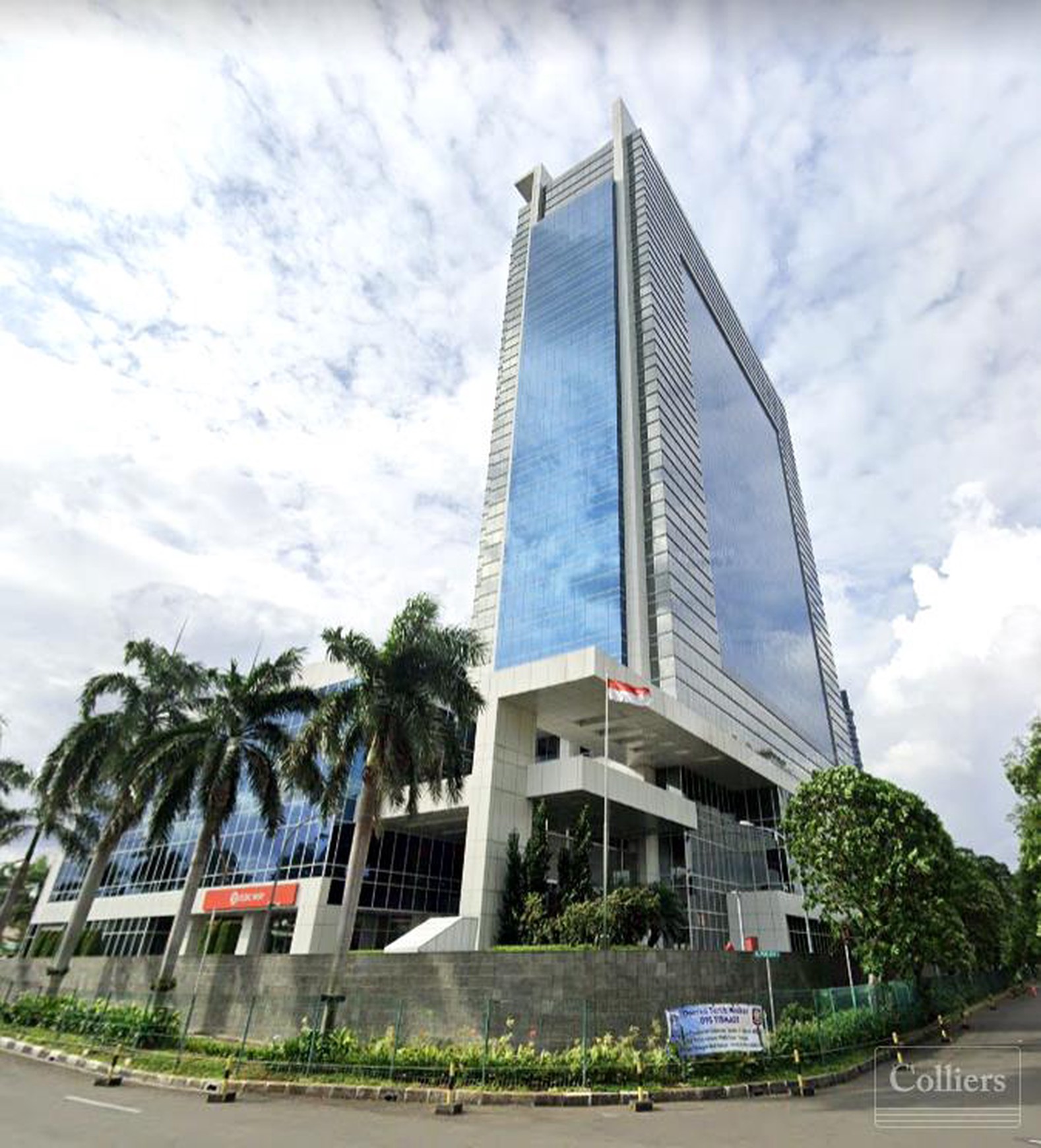Office Space Puri Indah Financial Tower, CBD Jakarta Barat, luas : 125m2, lantai 8, furnished, siap huni