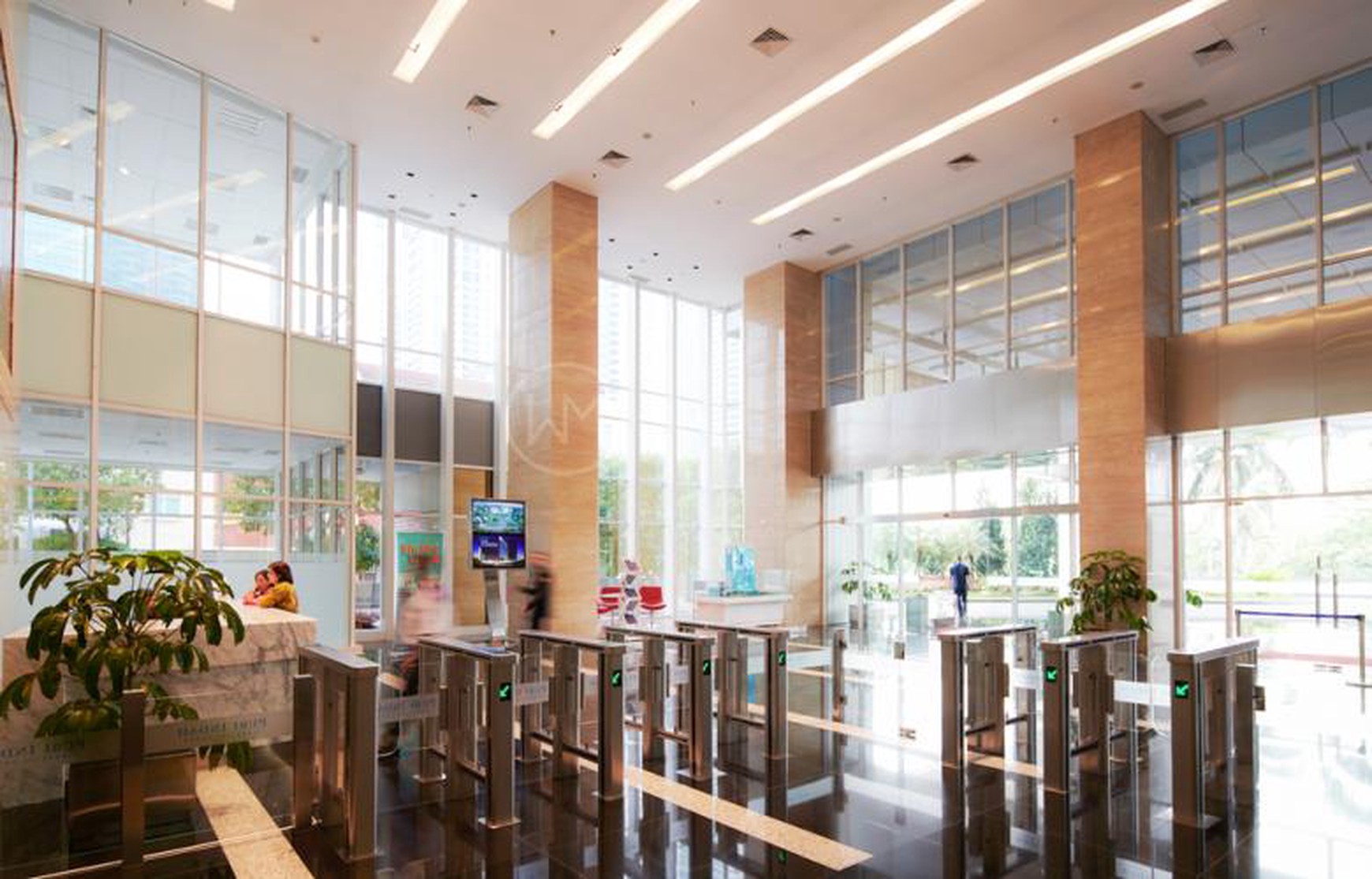 Office Space Puri Indah Financial Tower, CBD Jakarta Barat, luas : 125m2, lantai 8, furnished, siap huni