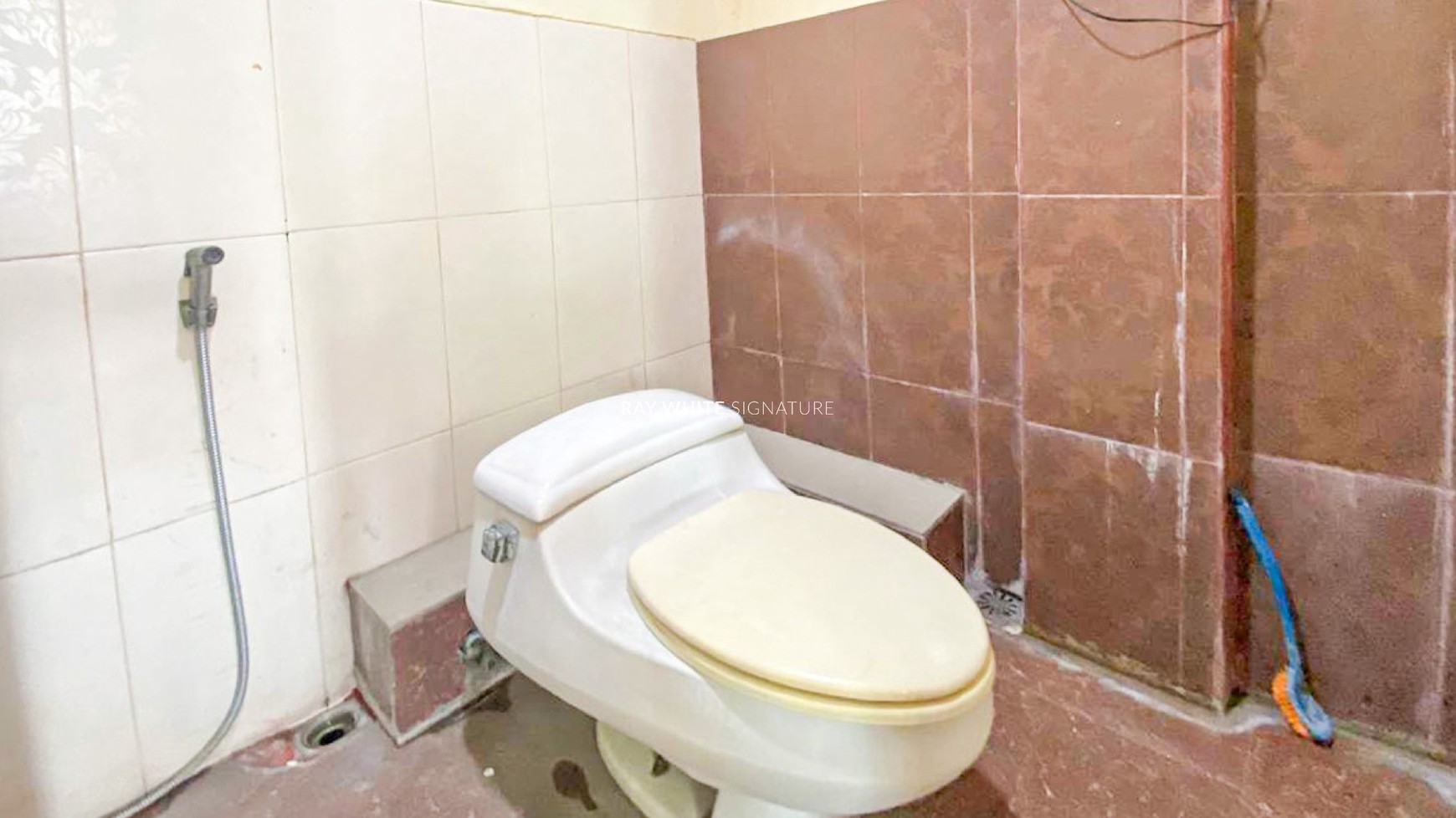 Di Jual Rumah Siap Huni di Jl Kramat Lontar Cocok Untuk Kos